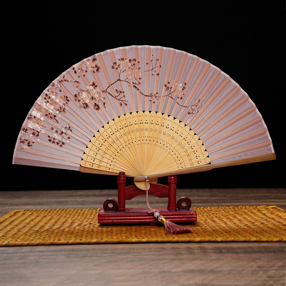 6寸女扇雕刻折扇真丝折扇日式折扇夏日汉服旗袍和风礼品舞蹈折扇详情图1