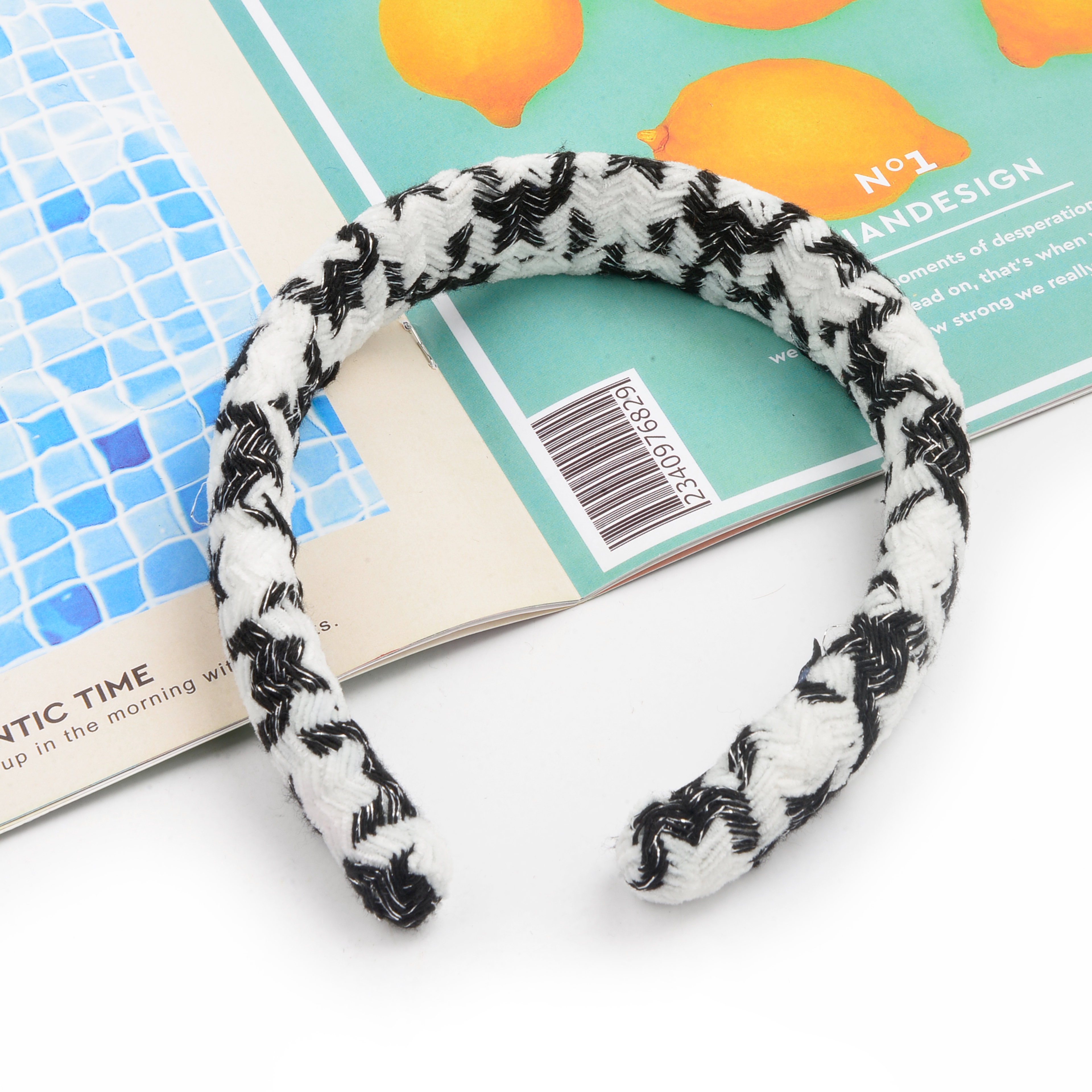 2023 New style facial cleansing hairband, feminine headband, high-end hairband manufacturer wholesale Application Scenario