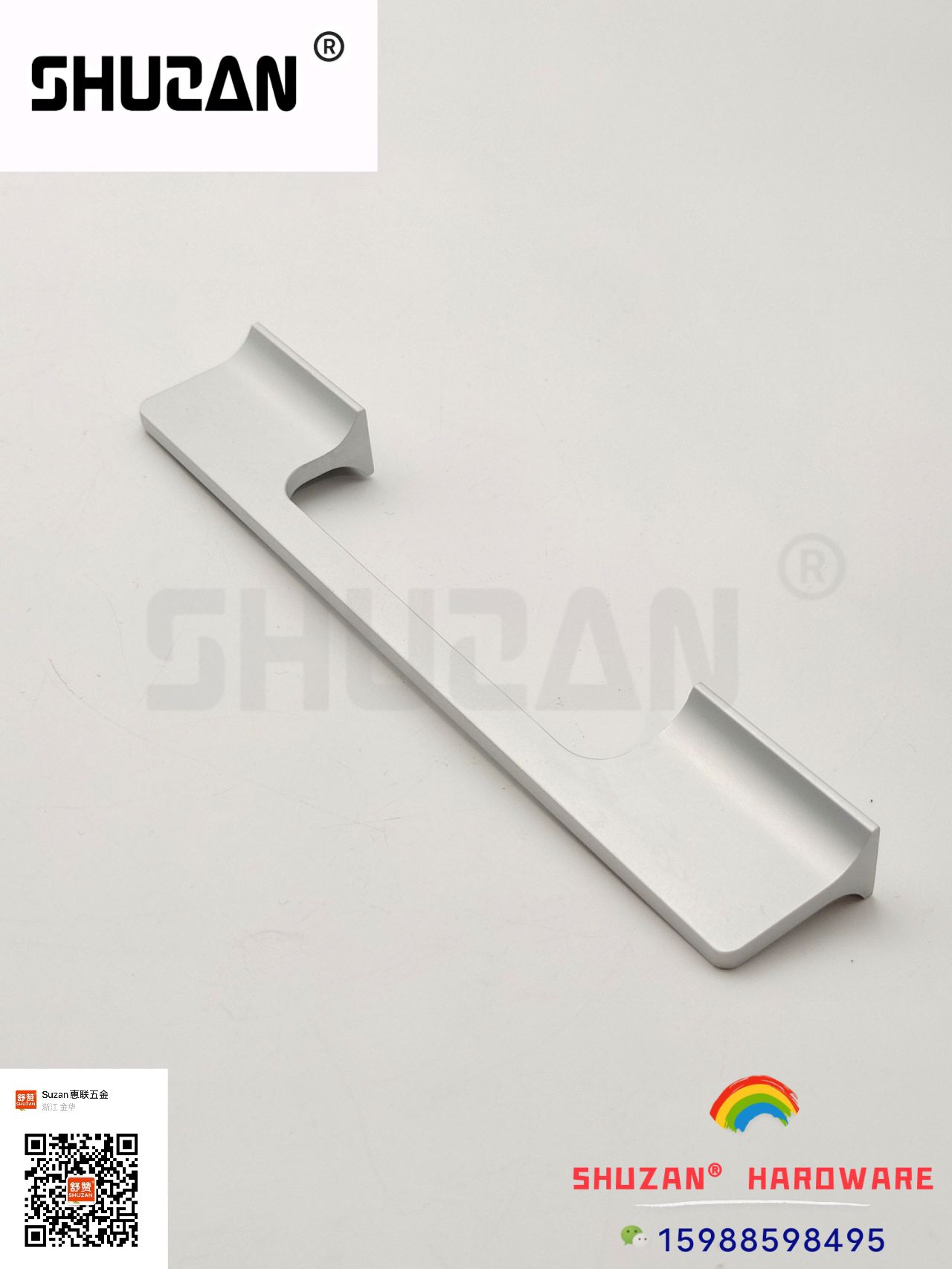 The silver handle is simple, elegant and comfortable. It comes in various specifications and is of high quality and grand Application Scenario