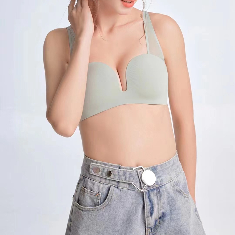 Dreamy red and pink, simple, seamless, comfortable, skin-friendly, breathable, without steel rims, small bust, solid color, beautiful back bra details Picture