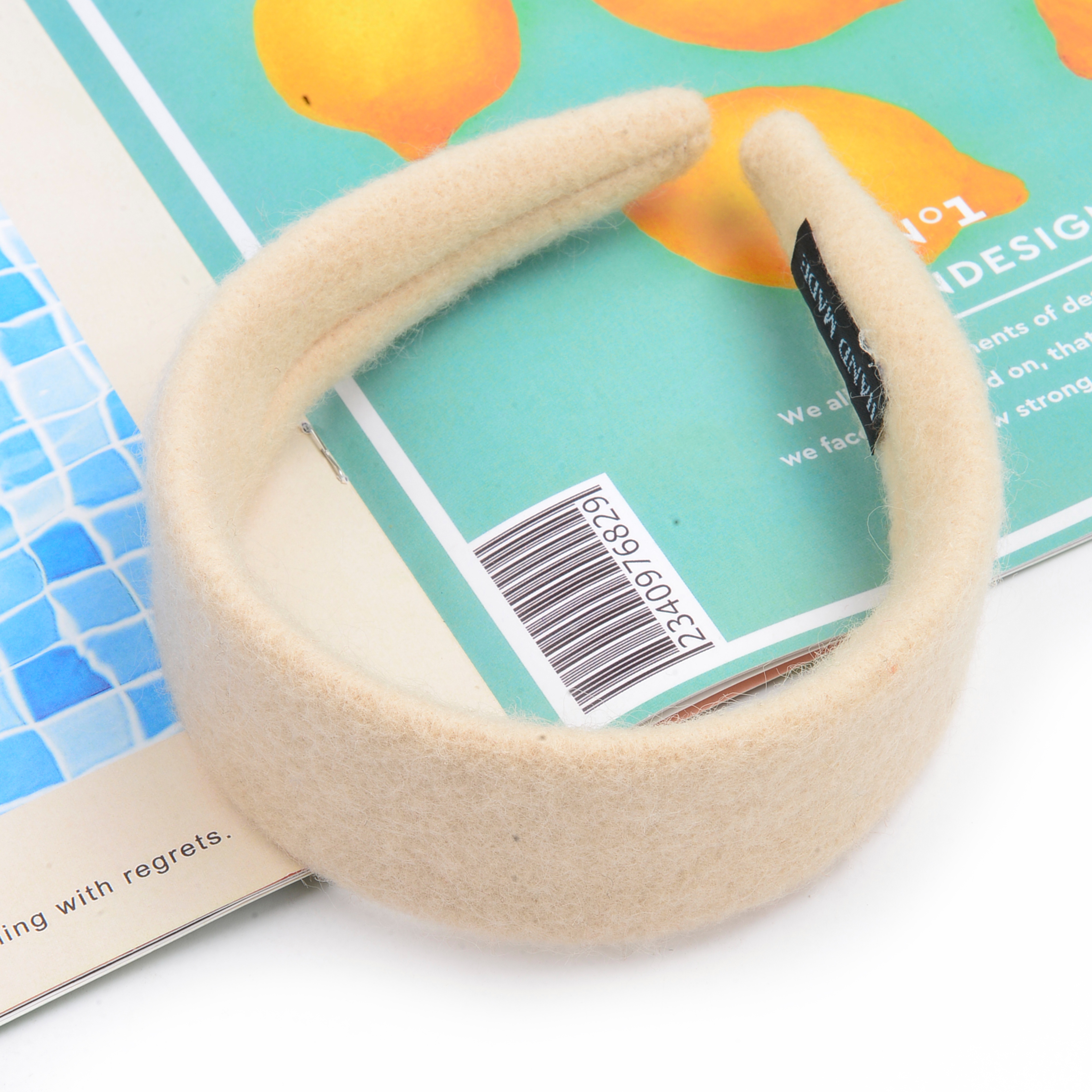 Spring and summer ins solid color gentle woolen hair band, Korean simple and versatile wide edge headband, girl's hair pressing hairpin, hair accessory details Picture