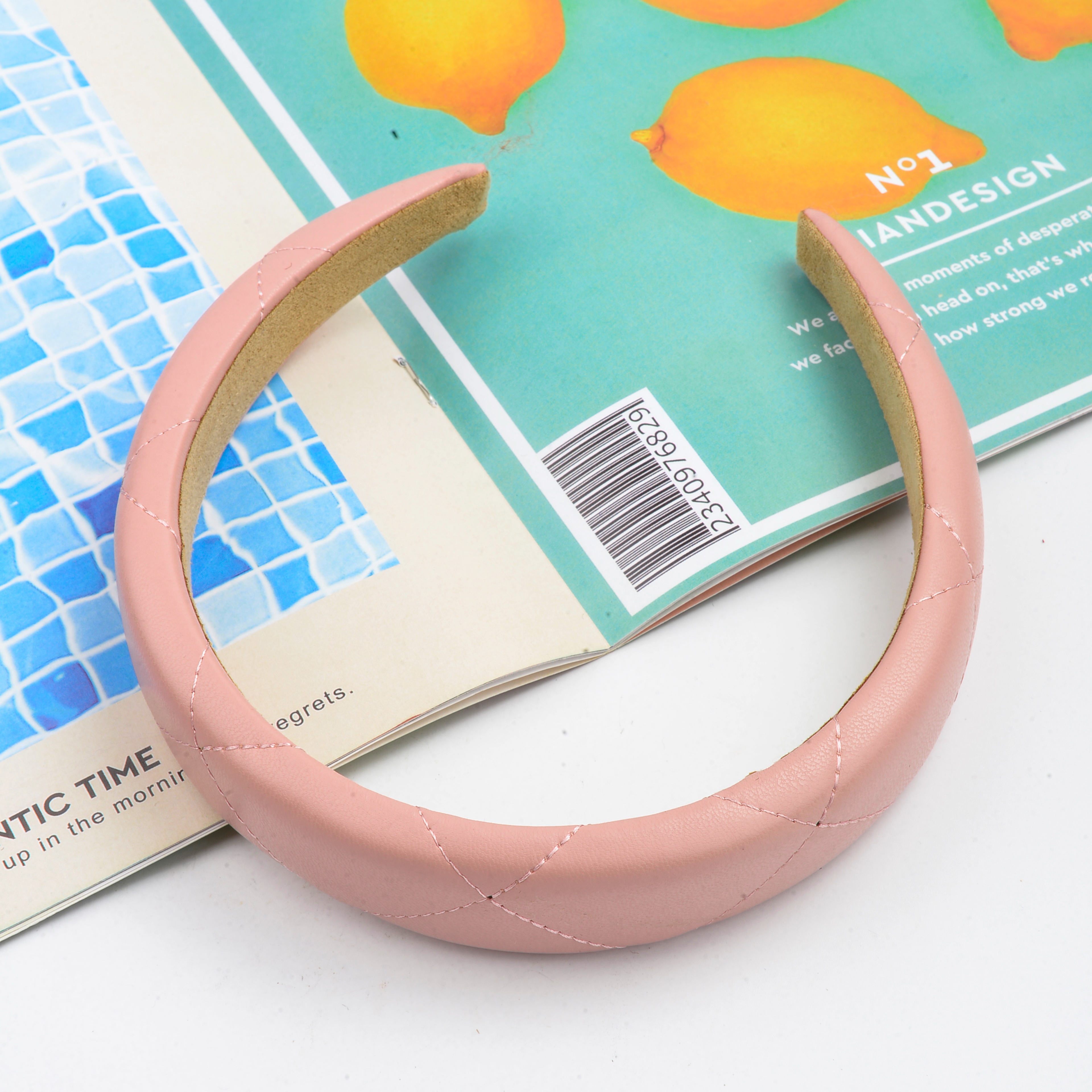 Glossy solid-color PU leather hair band for women, a fashionable wide-edge sponge hair accessory headband for women, the same style as celebrities details Picture