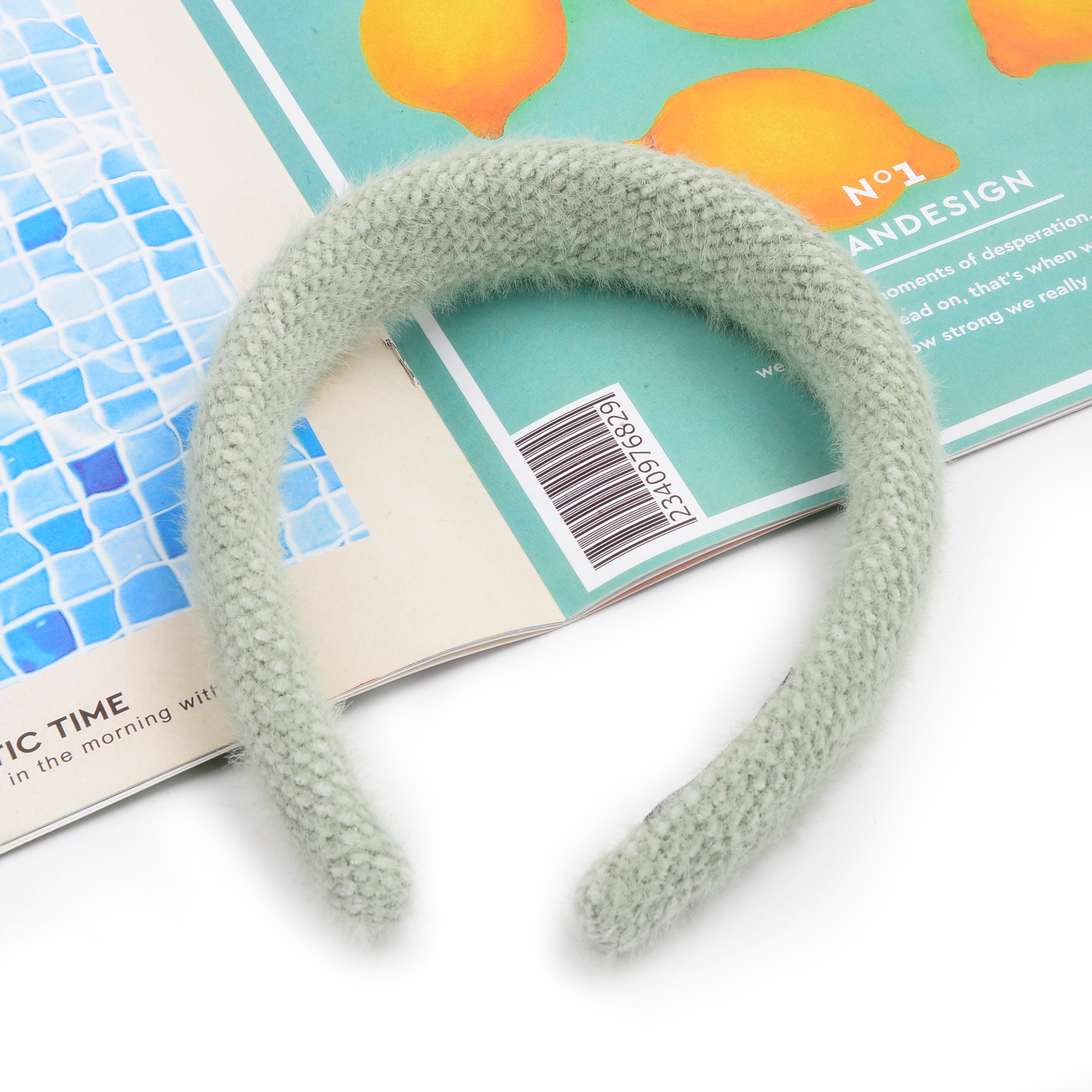 Cashmere and wool height-increasing headband for the top of the head, women's fringe, ins retro style for going out to wash the face, headband, headwear, trendy hair accessories Application Scenario