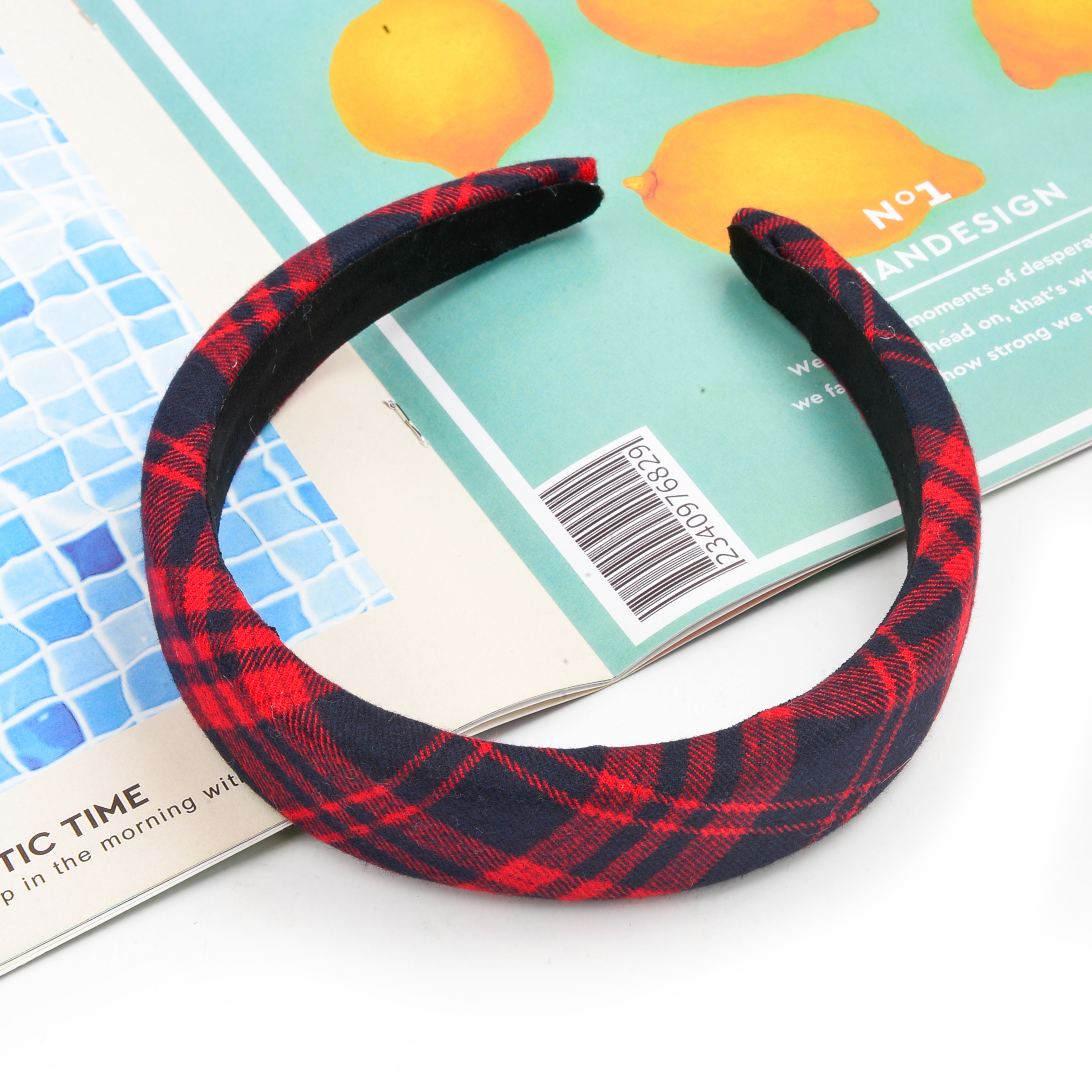 A collection of festive red series, retro Hong Kong-style corduroy headbands and hairpins, whitening high headbands and hairpins for the New Year details Picture