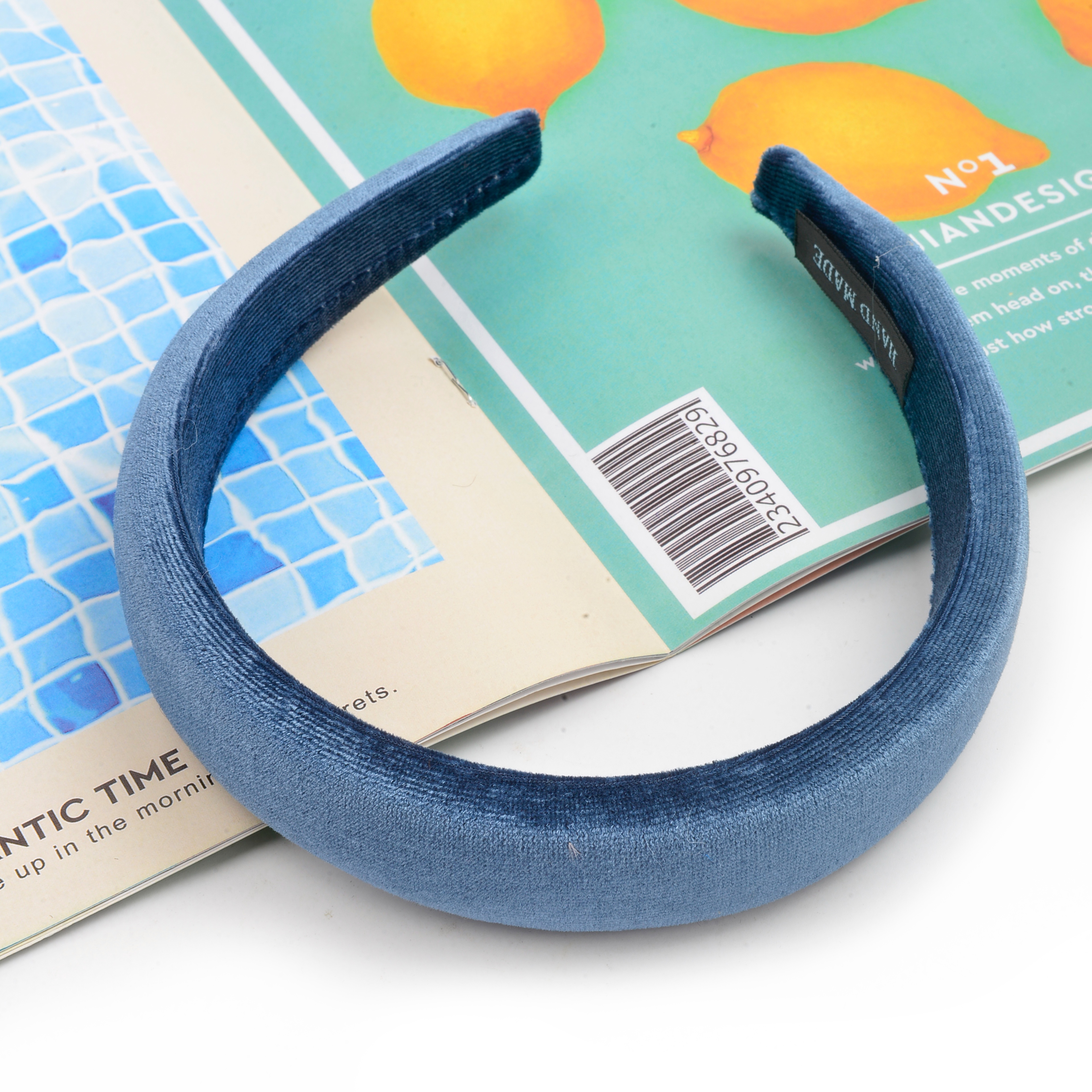 Autumn and winter velvet simple girl solid color versatile hair band, Japanese and Korean style bag fabric headband, baby girl trendy headwear and hair accessory Item Picture