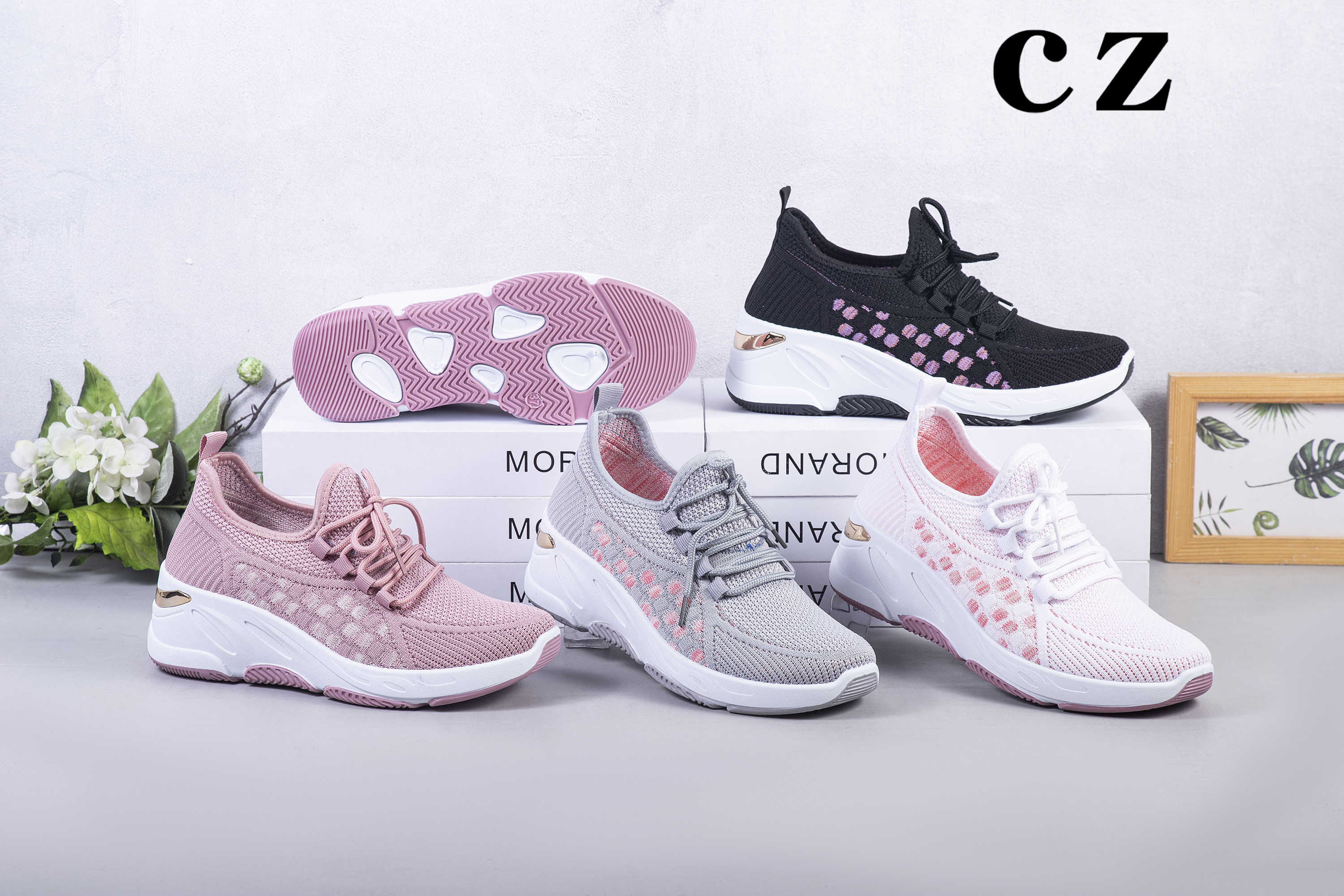 女子2023新款厚底坡跟休闲运动鞋女时尚飞织透气跑鞋一脚蹬