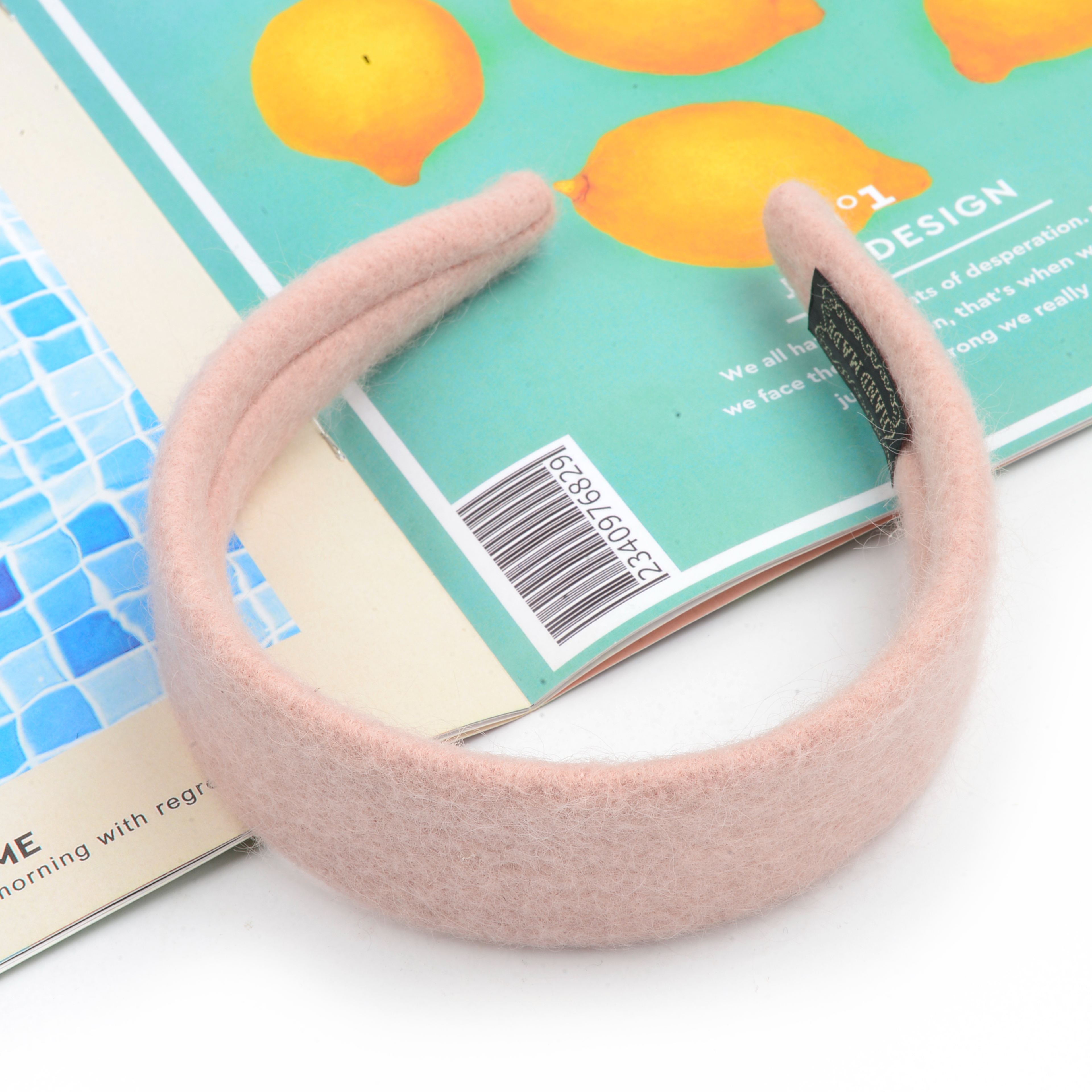 Spring and summer ins solid color gentle woolen hair band, Korean simple and versatile wide edge headband, girl's hair pressing hairpin, hair accessory Application Scenario