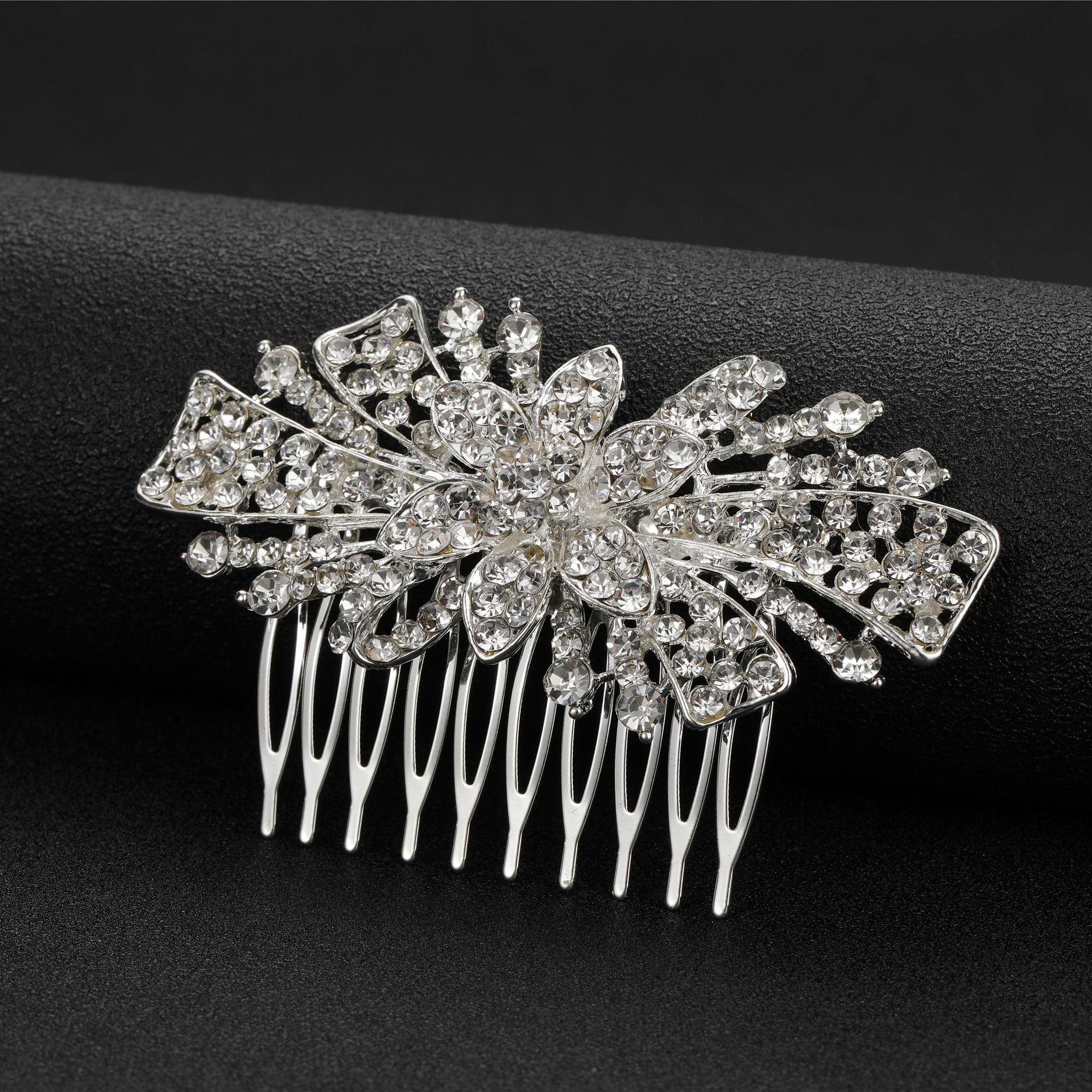 European and American bride's headwear and rhinestone hair accessory set Specification image