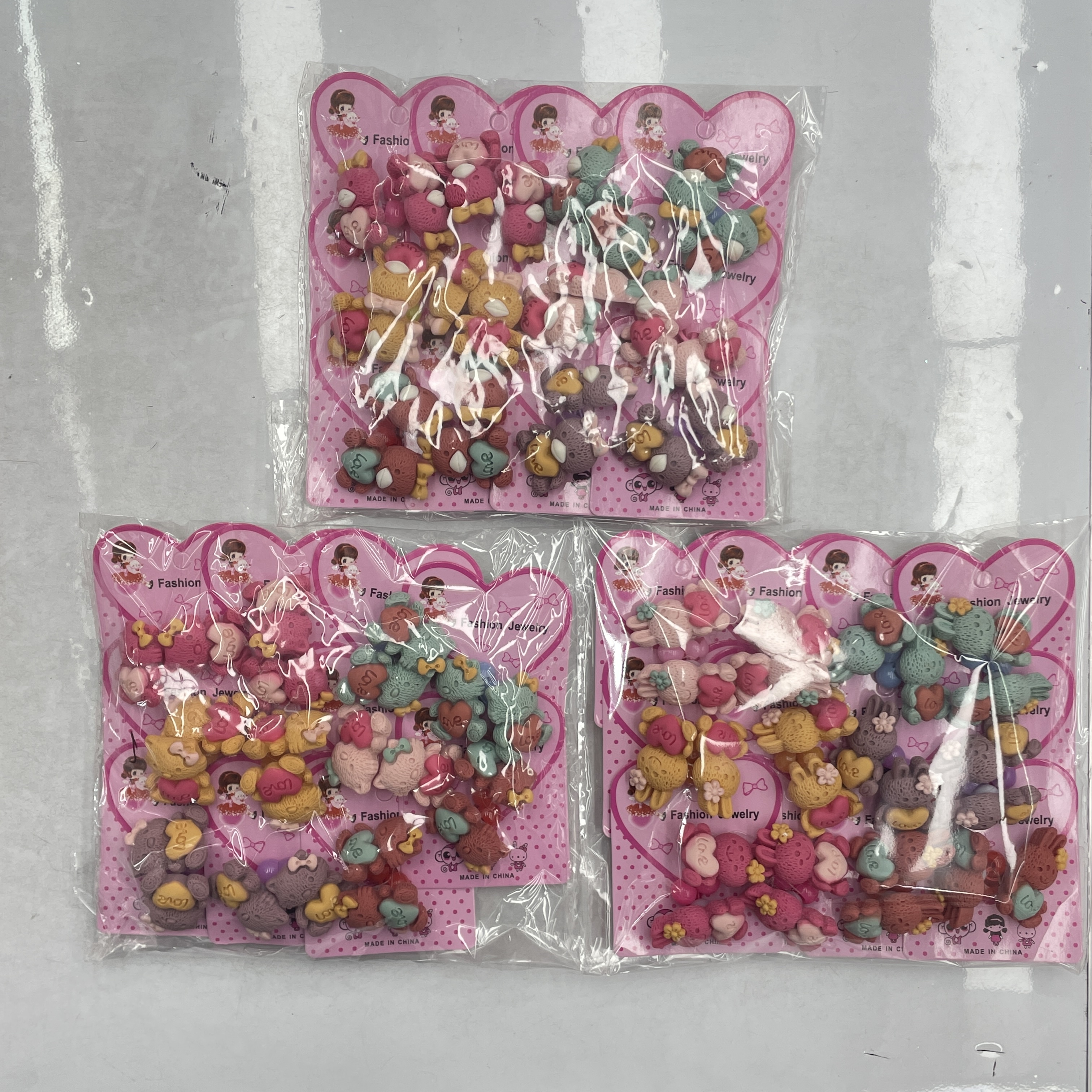 恒益饰品 12对卡 小卡 卡通 小熊 彩色 可爱 深色1