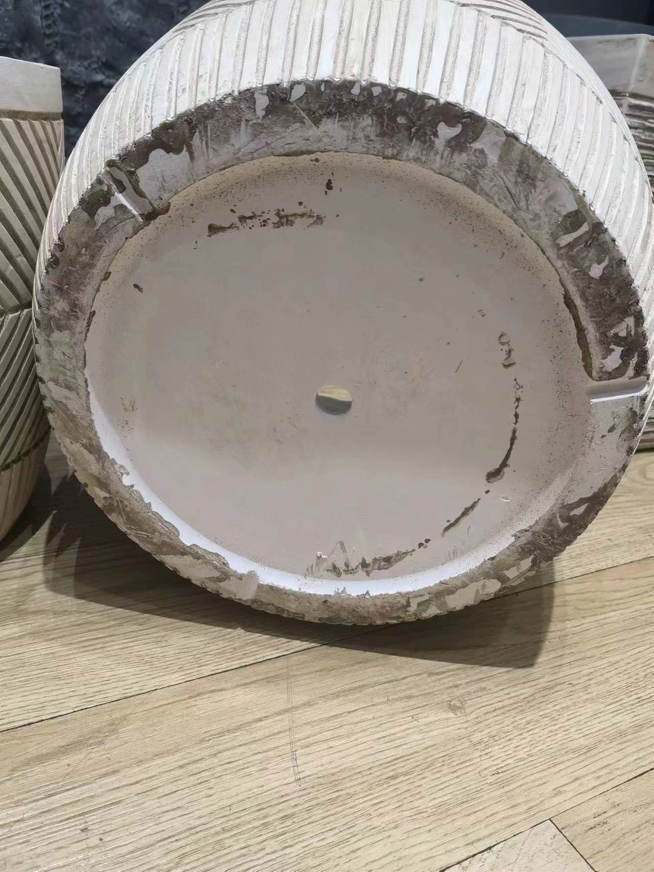 氧化镁花盆/落地花瓶/石英砂/瓷器花屏/陶瓷花盆白底实物图