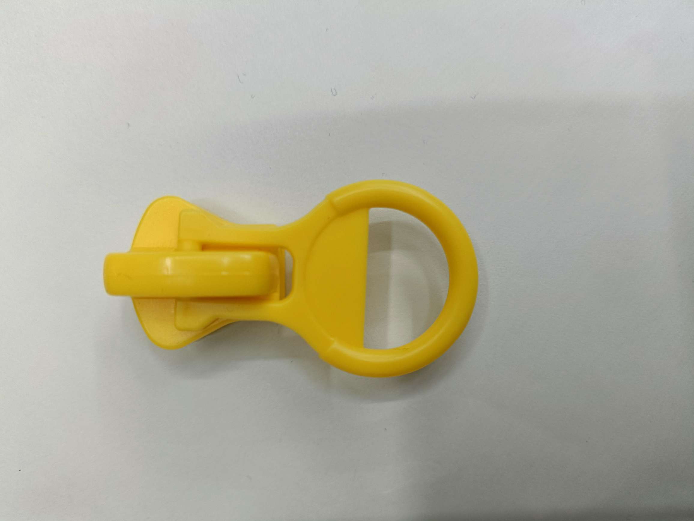 拉头/塑料头/树脂产品图