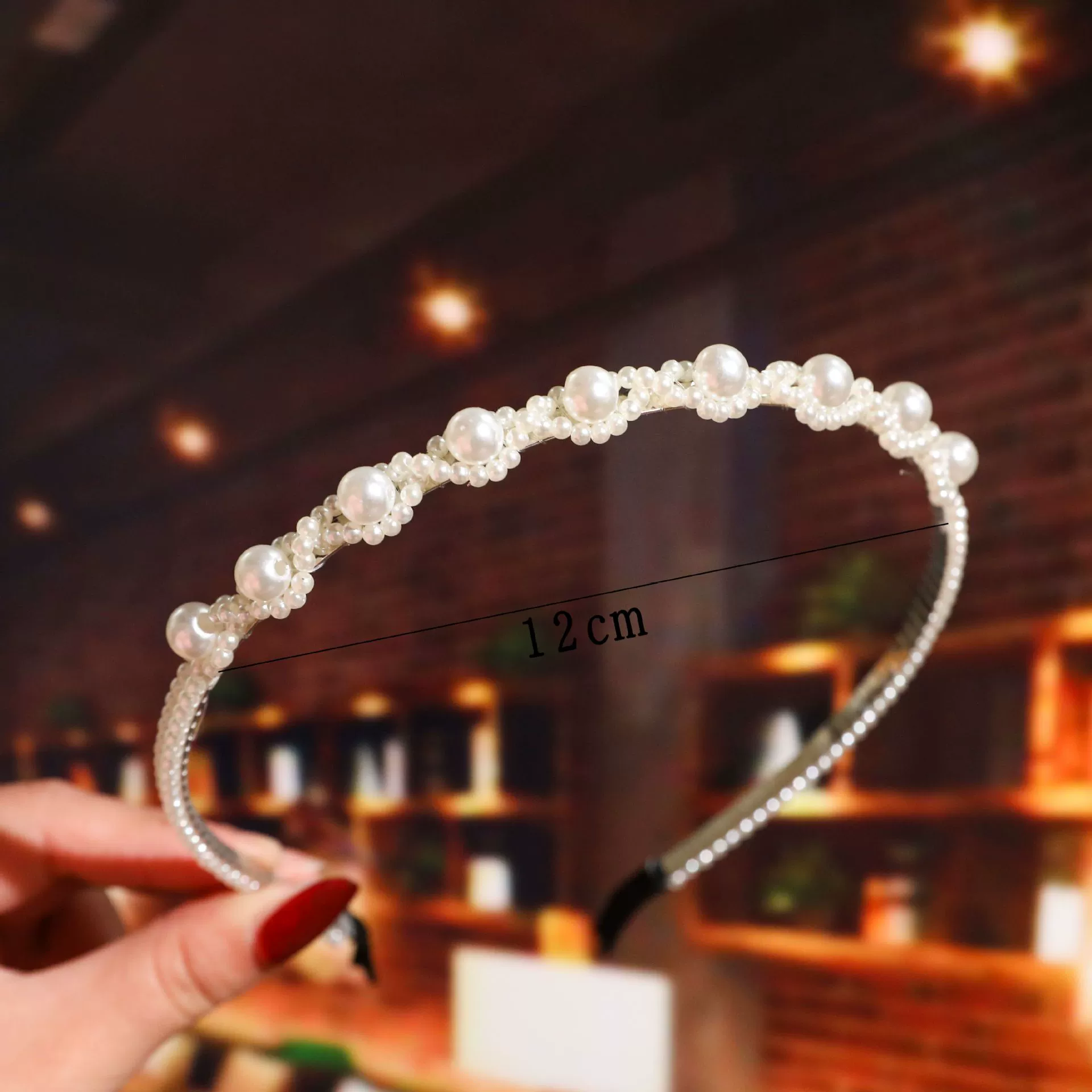 FLY1862 Korean version of the internet-famous handcrafted hair accessory, simple and versatile, facial wash headband, bow pearl headband, wedding bridesmaid headwear details Picture