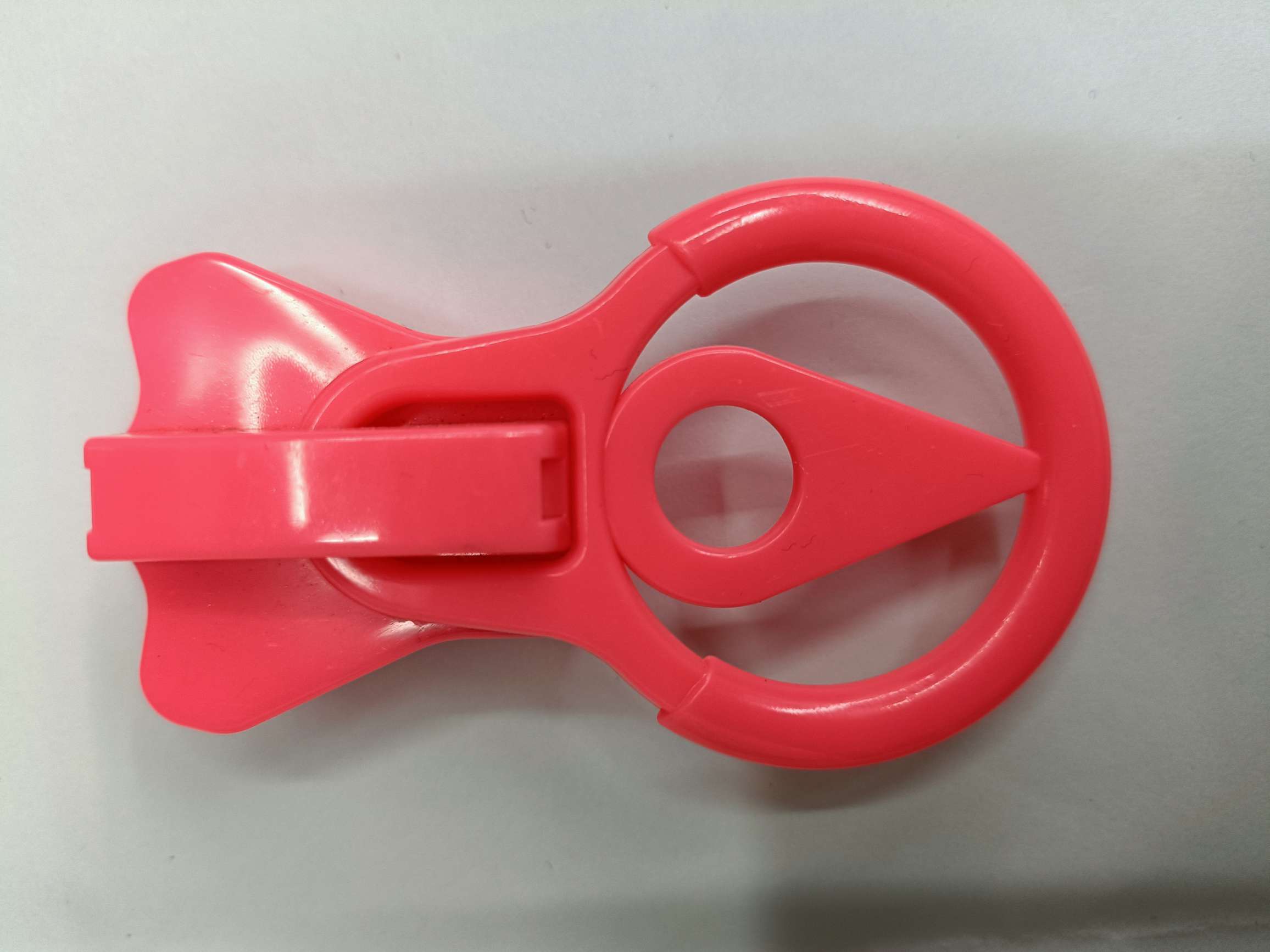 20号，5号，3号塑料拉头