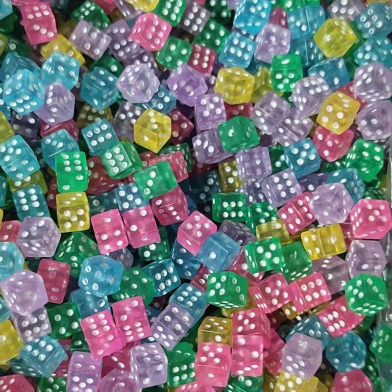 透明彩色新料亚克力骰子6面直角KTV酒吧夜场娱乐助兴骰子现货供应图