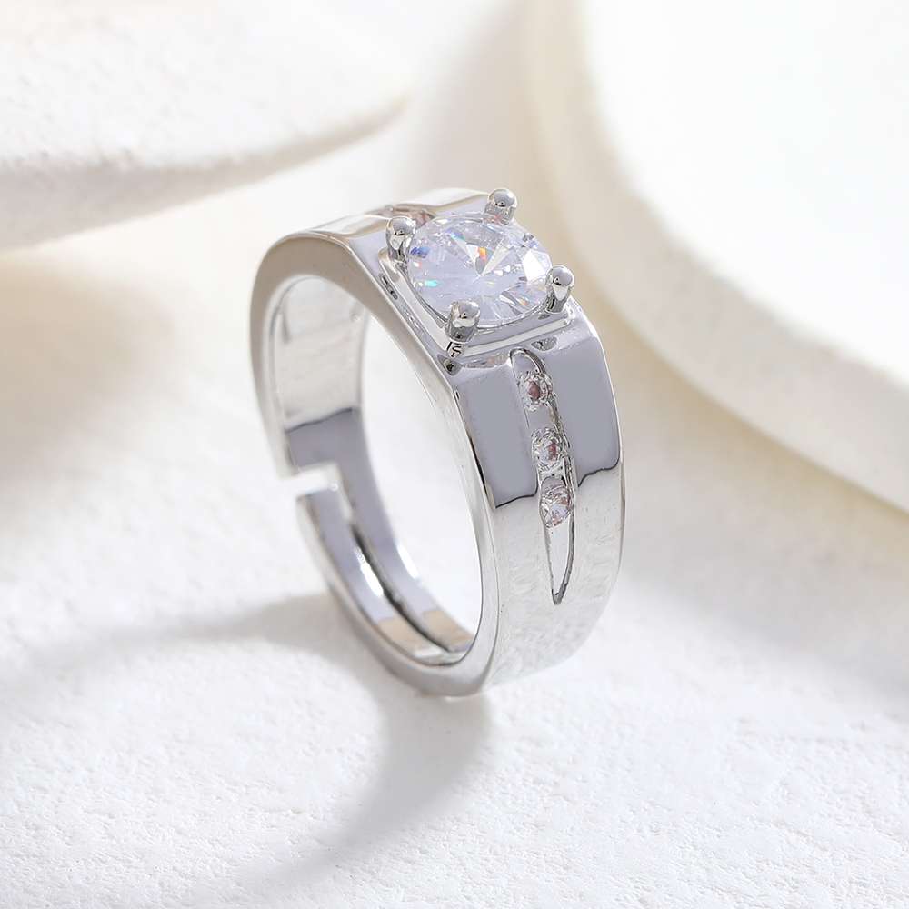 A full-sized open-top ring made of electroplated white gold zircon Application Scenario