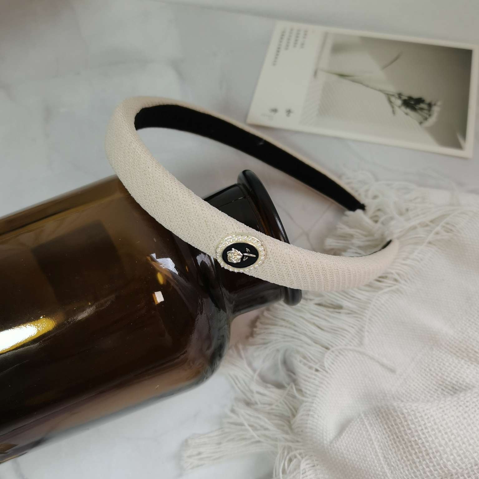 Sponge Pearl Wide Edge Headband Korean Version Of The New Increase Cranial Top Headband High-Grade Sense Fashion Headband undefined