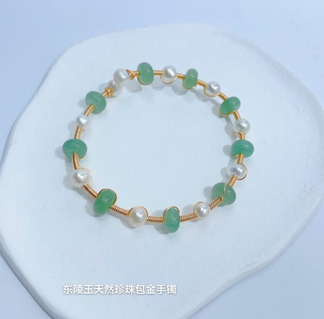 Original design factory direct sales of natural pearls, natural stones, Shoushan stones/Dongling jade hand-wound bracelets details Picture