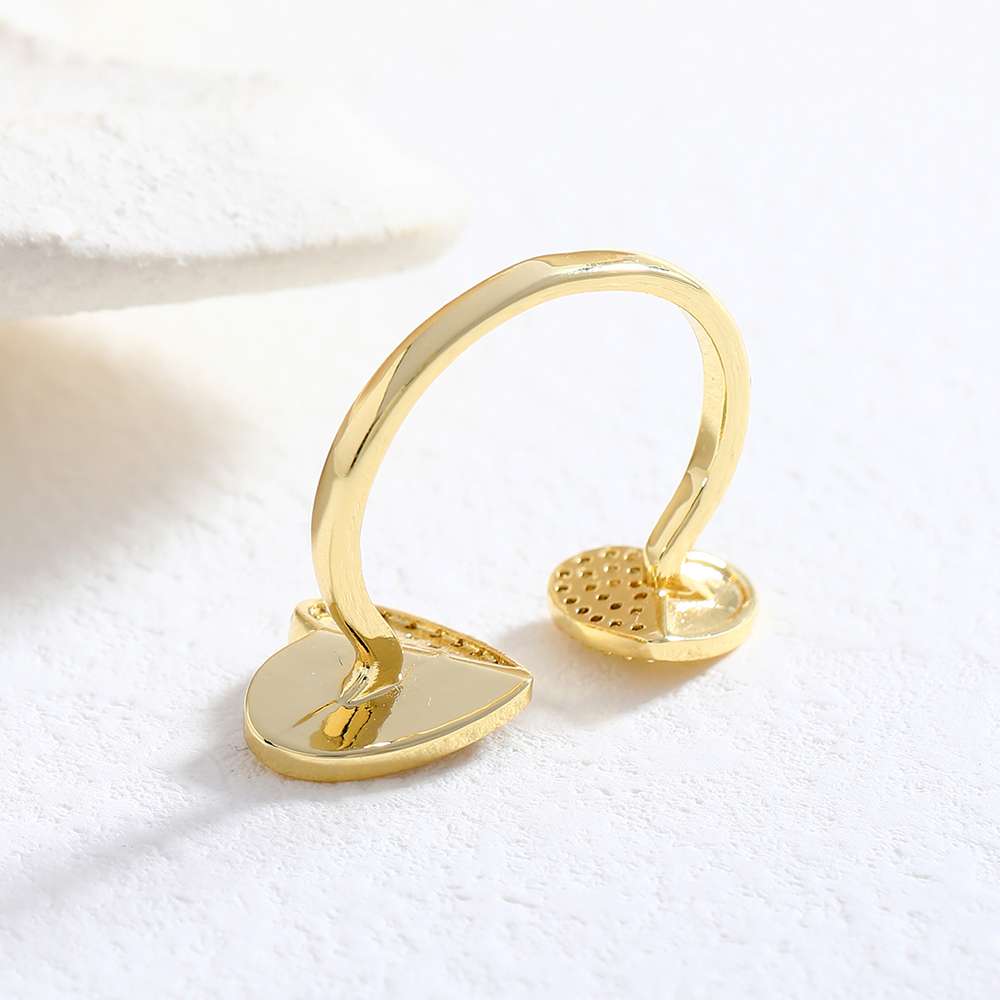 A full-sized open-top ring made of 14K genuine gold and heart-shaped zircon Item Picture