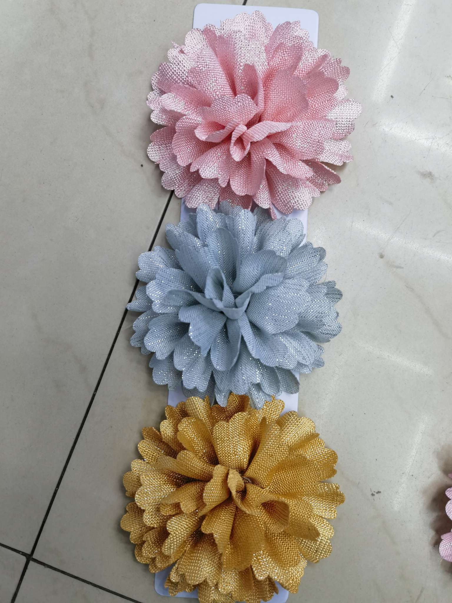 Bright silk linen roll flower details Picture