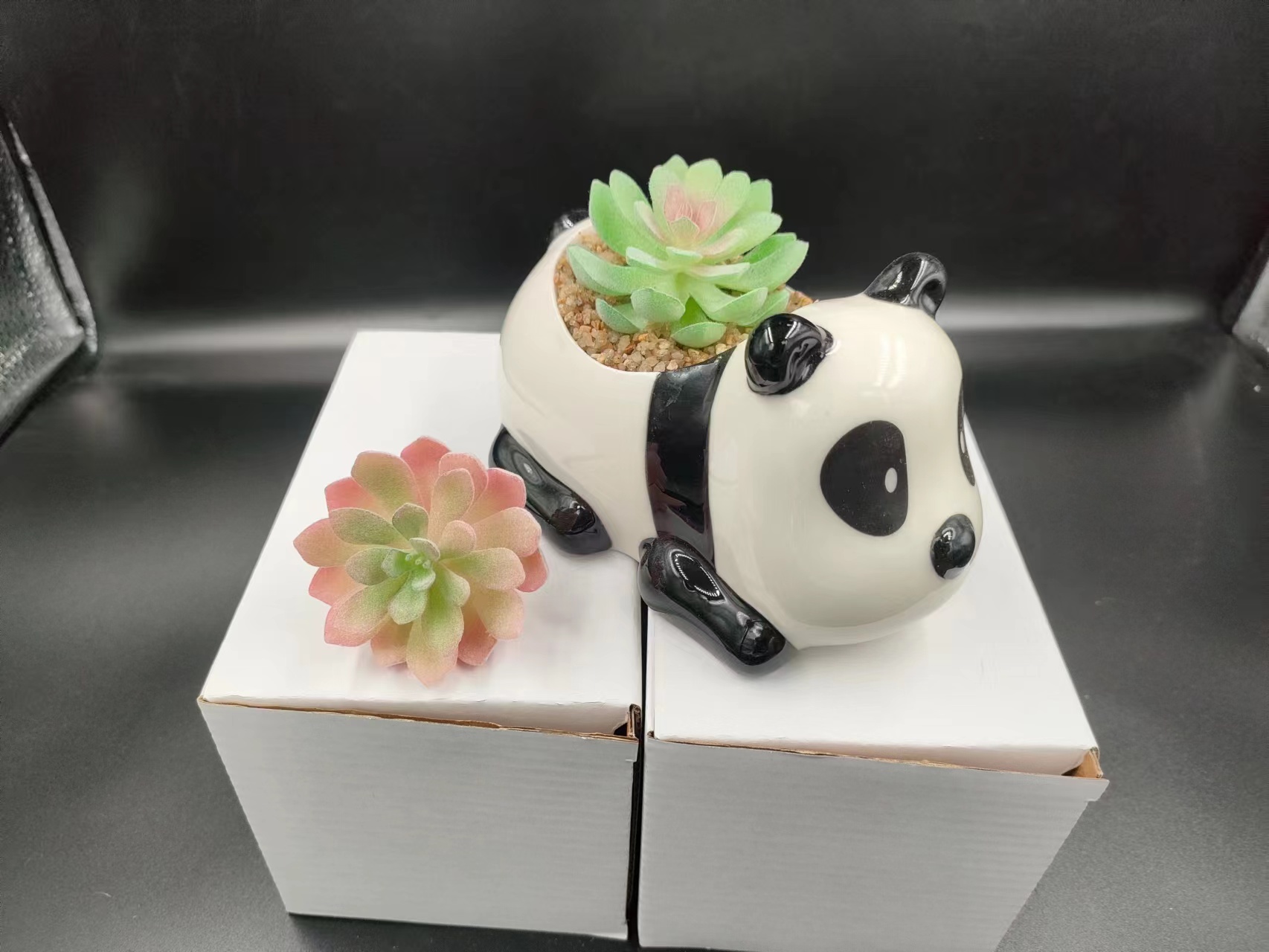 电动玩具狗/真皮摆件/仿真动物/沙盘昆虫/骆驼摆件产品图