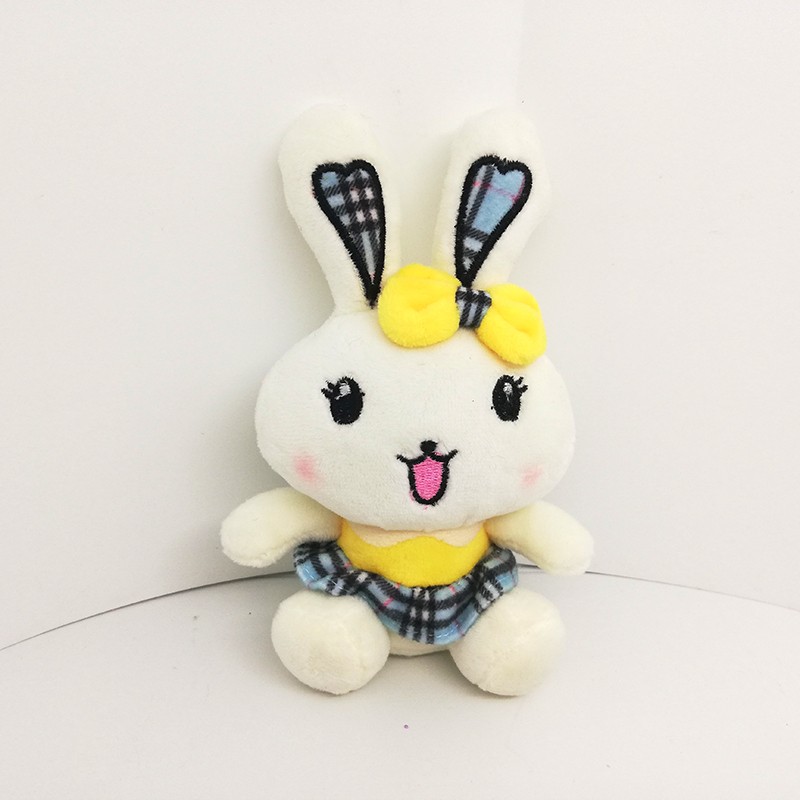 Plush toy pendants, cartoon cute rabbit dolls, couple boys and girls schoolbag hanging accessories, wedding scattering small gifts Application Scenario