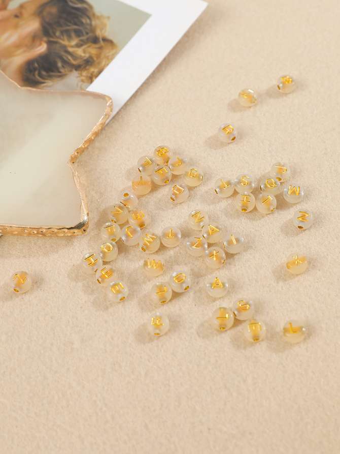 Factory supplies direct sales of eco-friendly acrylic DIY handmade accessories 4✘7mm luminous letter bead jewelry accessories children early education loose beads Application Scenario