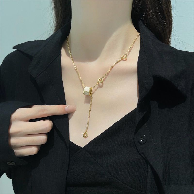 网红爆款/猫眼/小蛮腰细节图