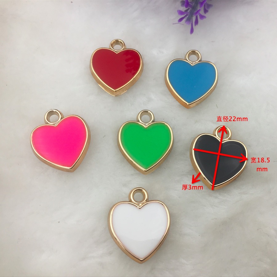 Korean diy jewelry accessories, oil-dripping heart-shaped pendants, bracelets, necklaces, pendants, plastic heart-shaped accessories details Picture