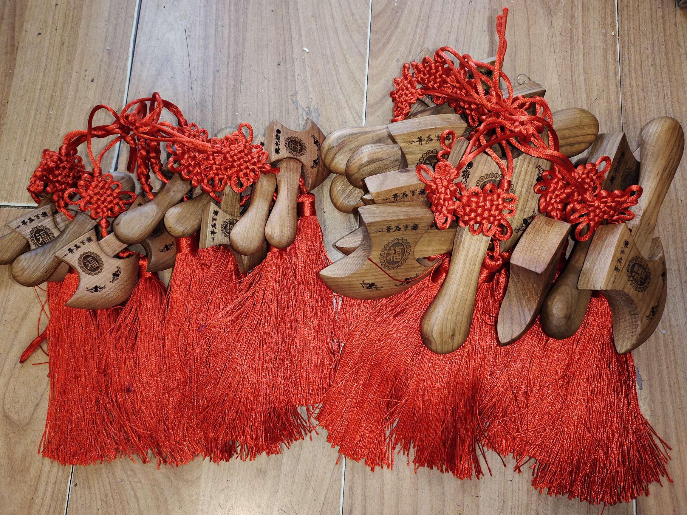 桃木制品挂件，加上真铜五帝钱，一斧压百祸，平安聚财，万事大吉，财源滚滚来详情图7