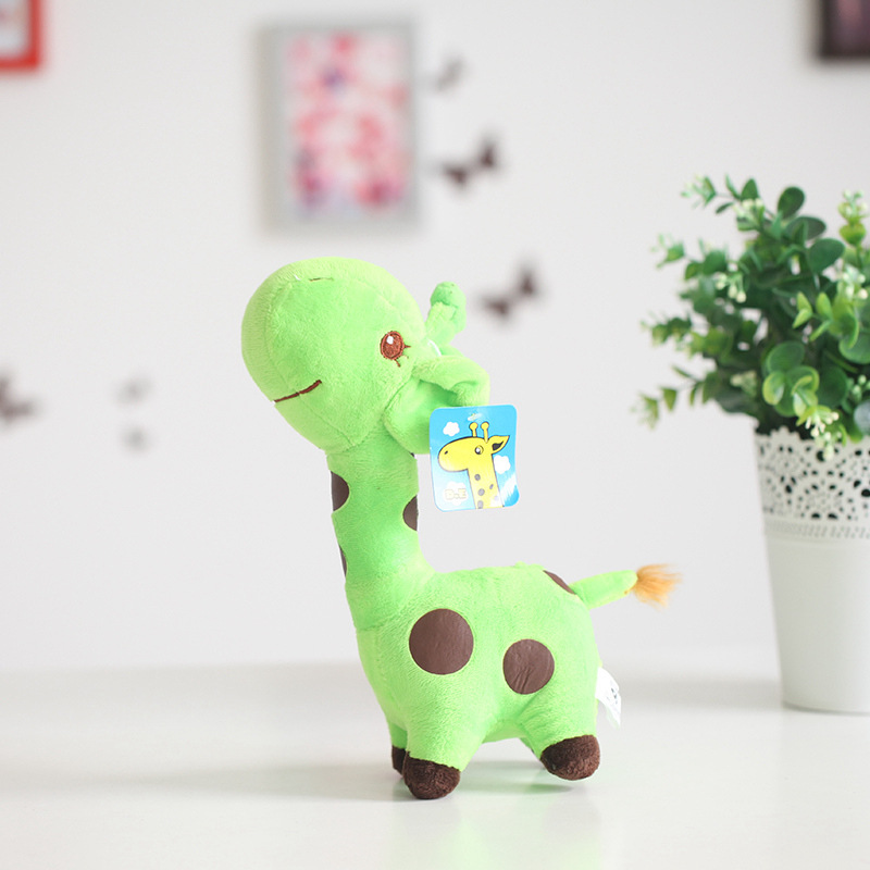 Wholesale of cute and cheap giraffe-colored plush toys for claw machines from the manufacturer Application Scenario
