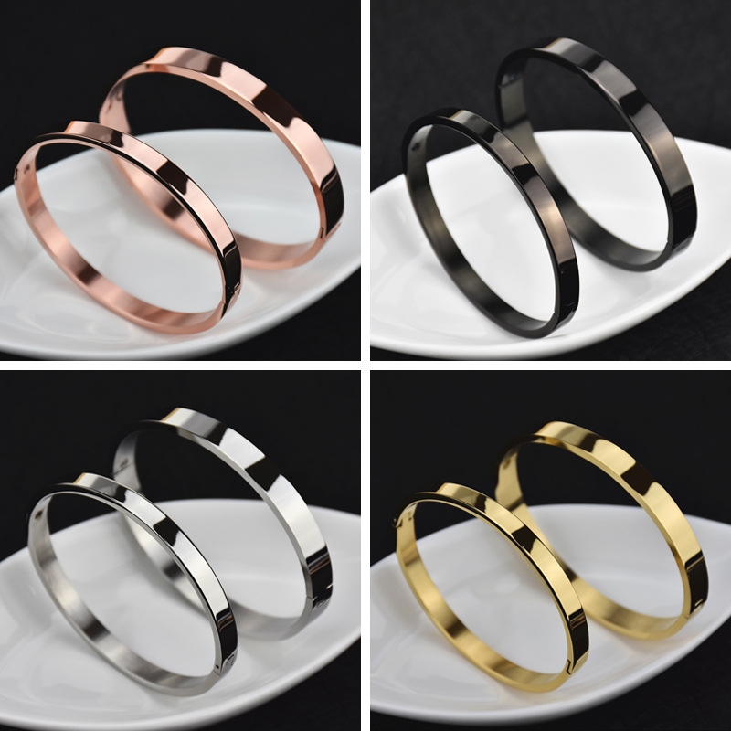 European and American smooth titanium steel couple open bracelet, rose gold stainless steel minimalist bracelet, elegant men's and women's accessories