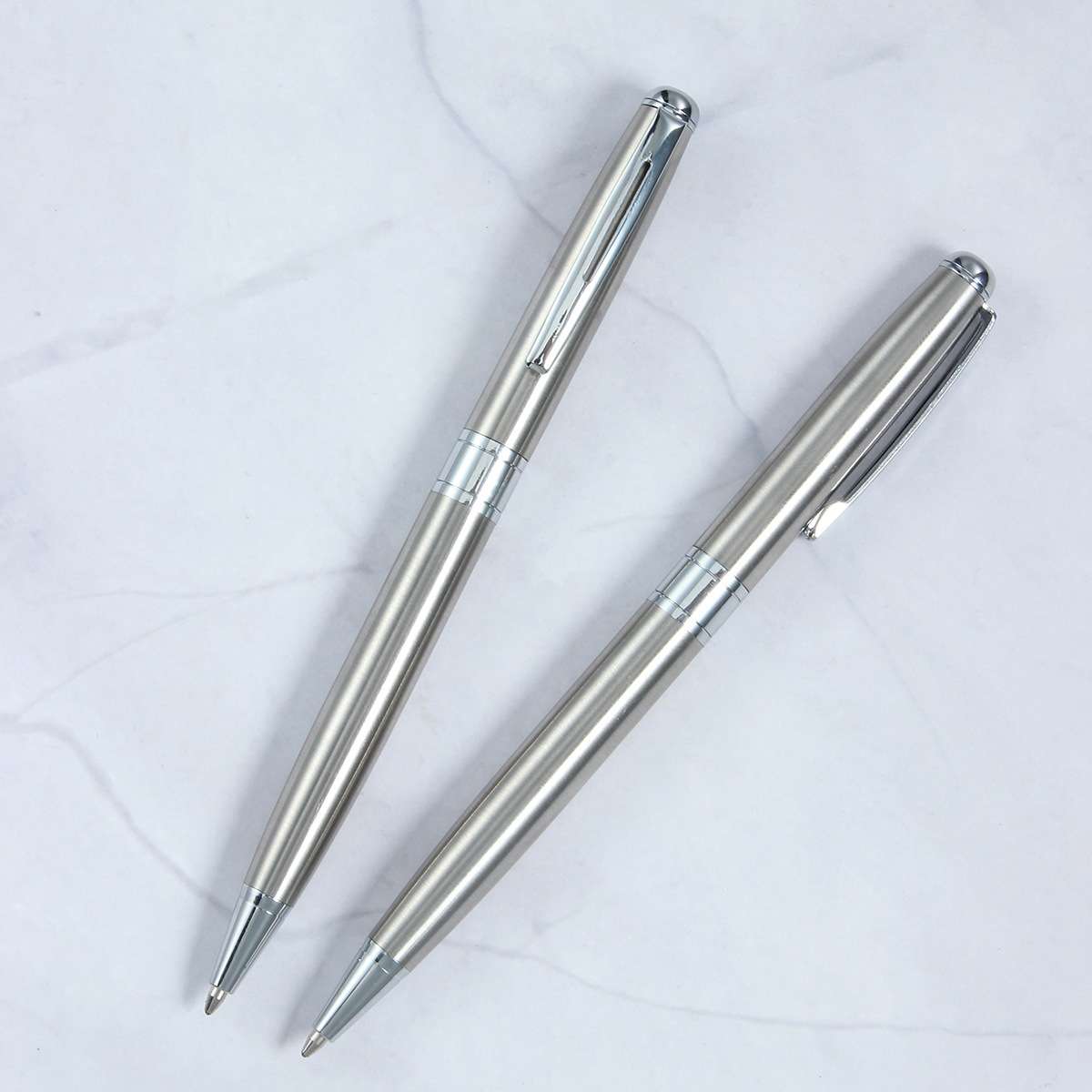 Metal ballpoint pen Specification image
