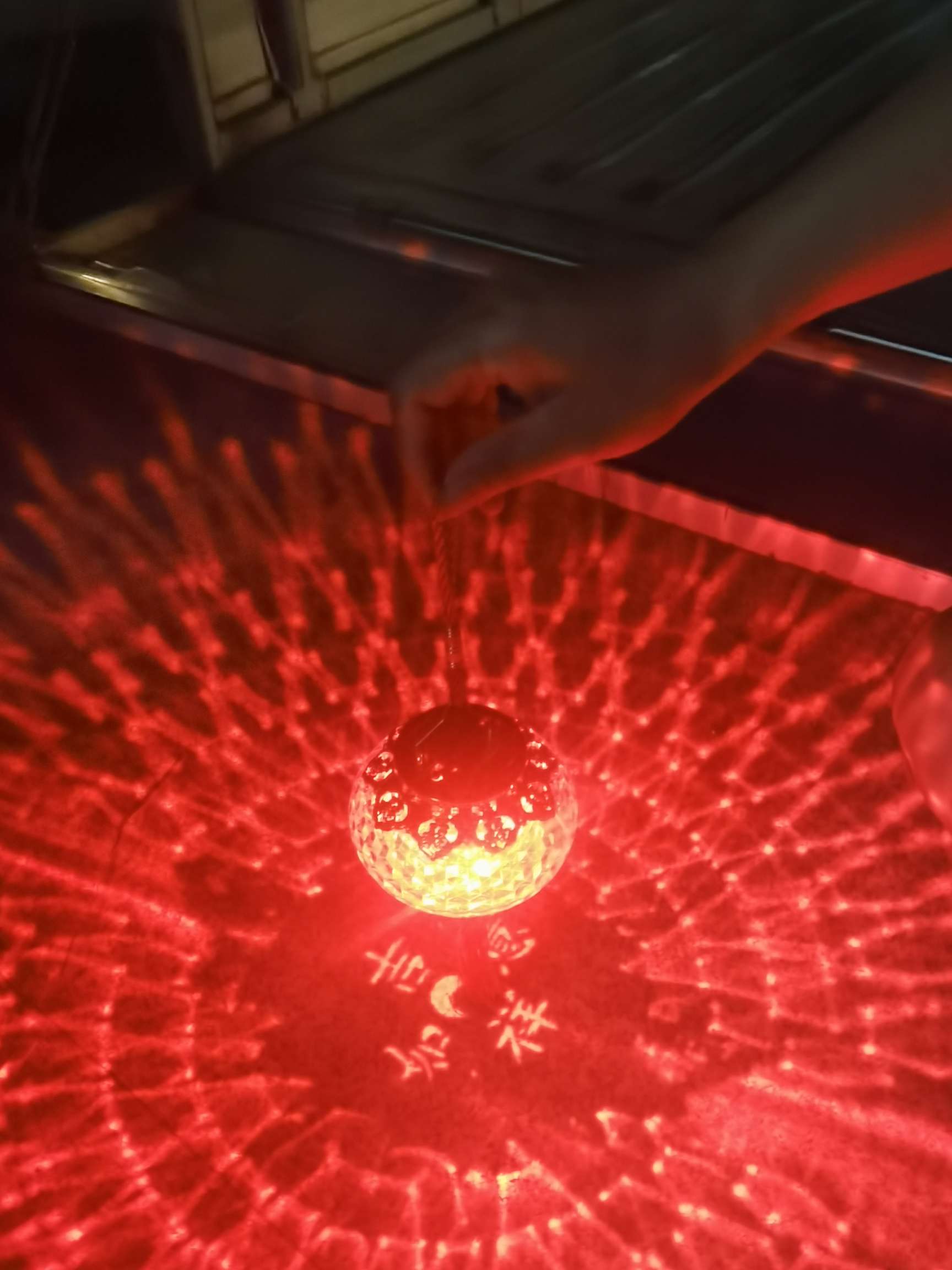 Intangible cultural heritage street stall small lanterns, flocked office cultural festival supplies, rotating lanterns, wedding decorations, both beautiful and practical pic 6