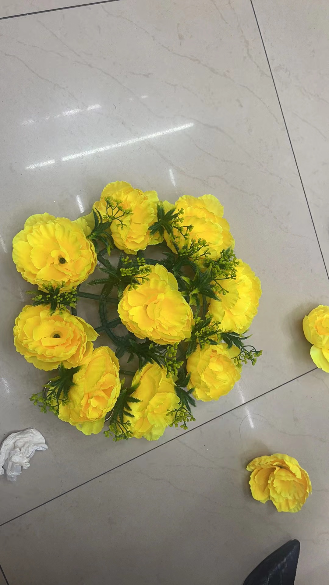 9朵花圈假花仿真花计划进口国和预防反弹的方法交换机好