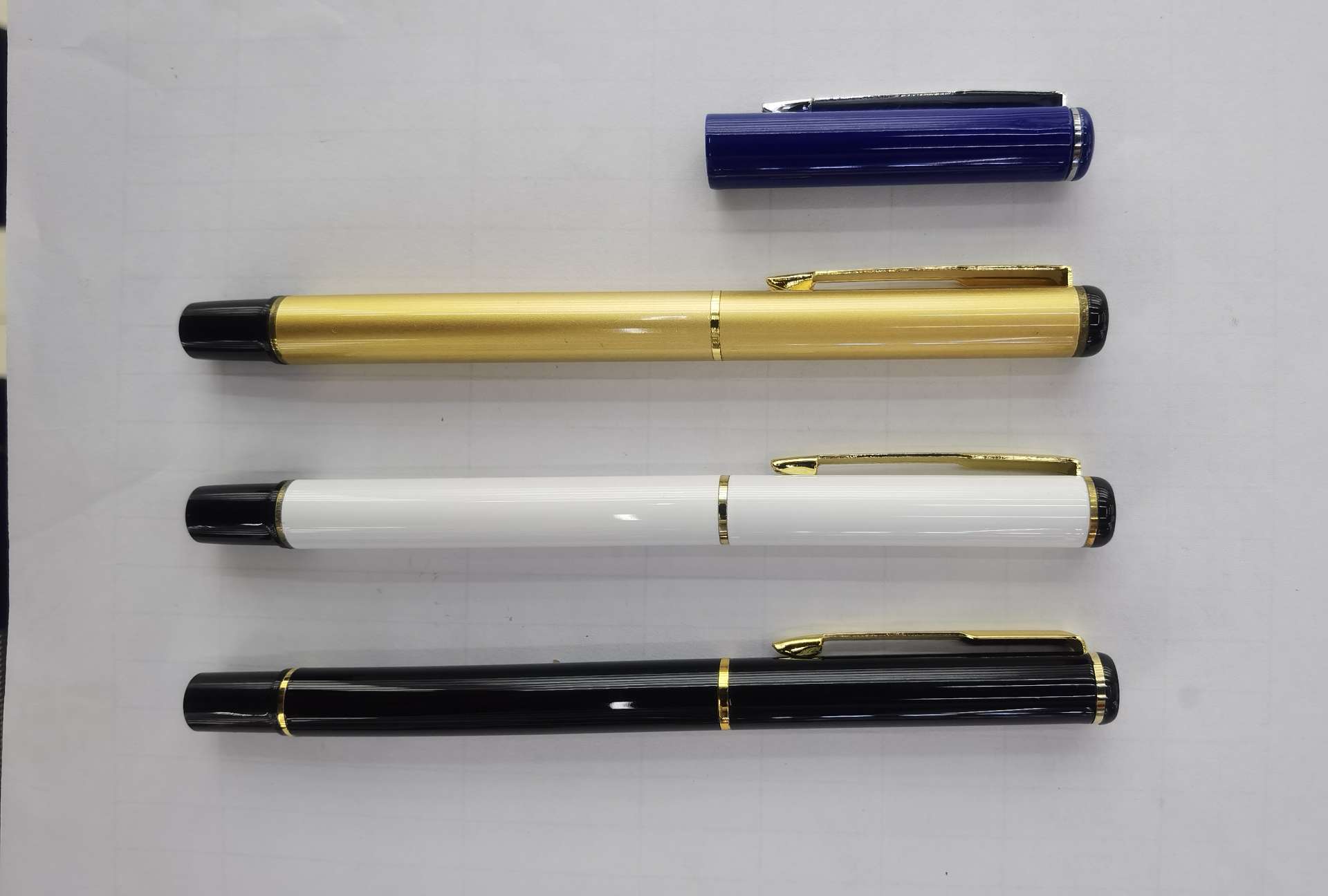 Factory direct sales of office gift signature metal bead pen Specification image