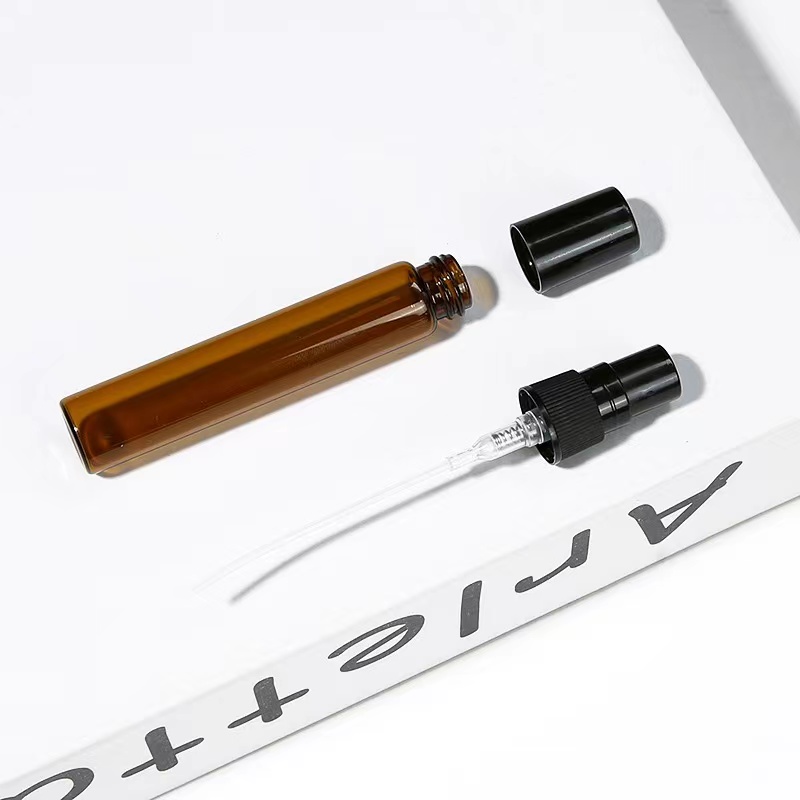 其他塑料包装容器实物图