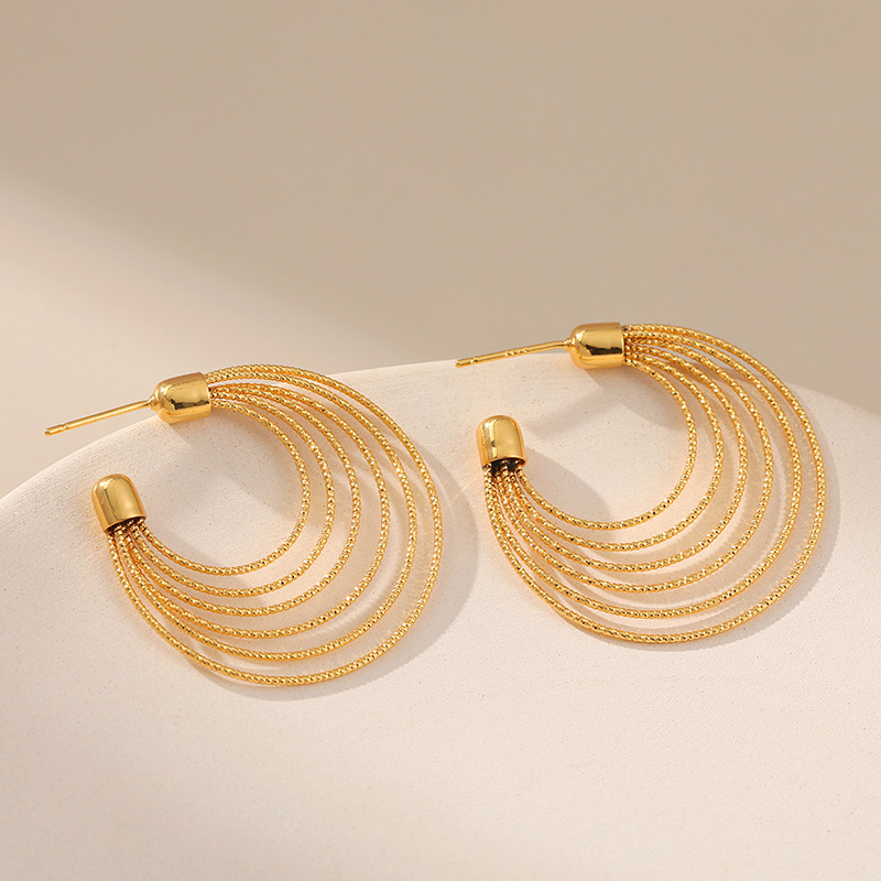 C-Shaped Multi-Thread Earrings full figure