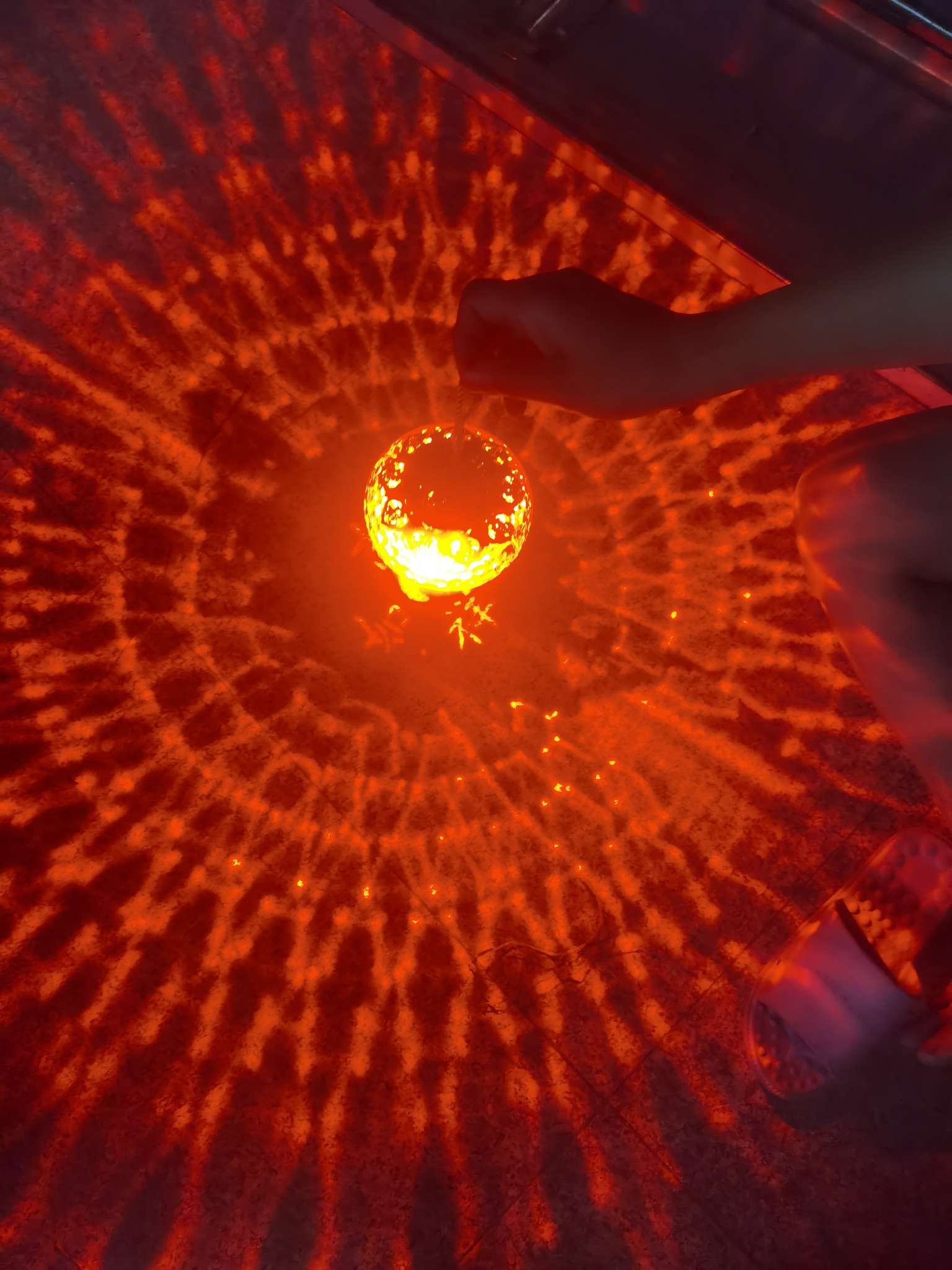 Intangible cultural heritage street stall small lanterns, flocked office cultural festival supplies, rotating lanterns, wedding decorations, both beautiful and practical pic 7