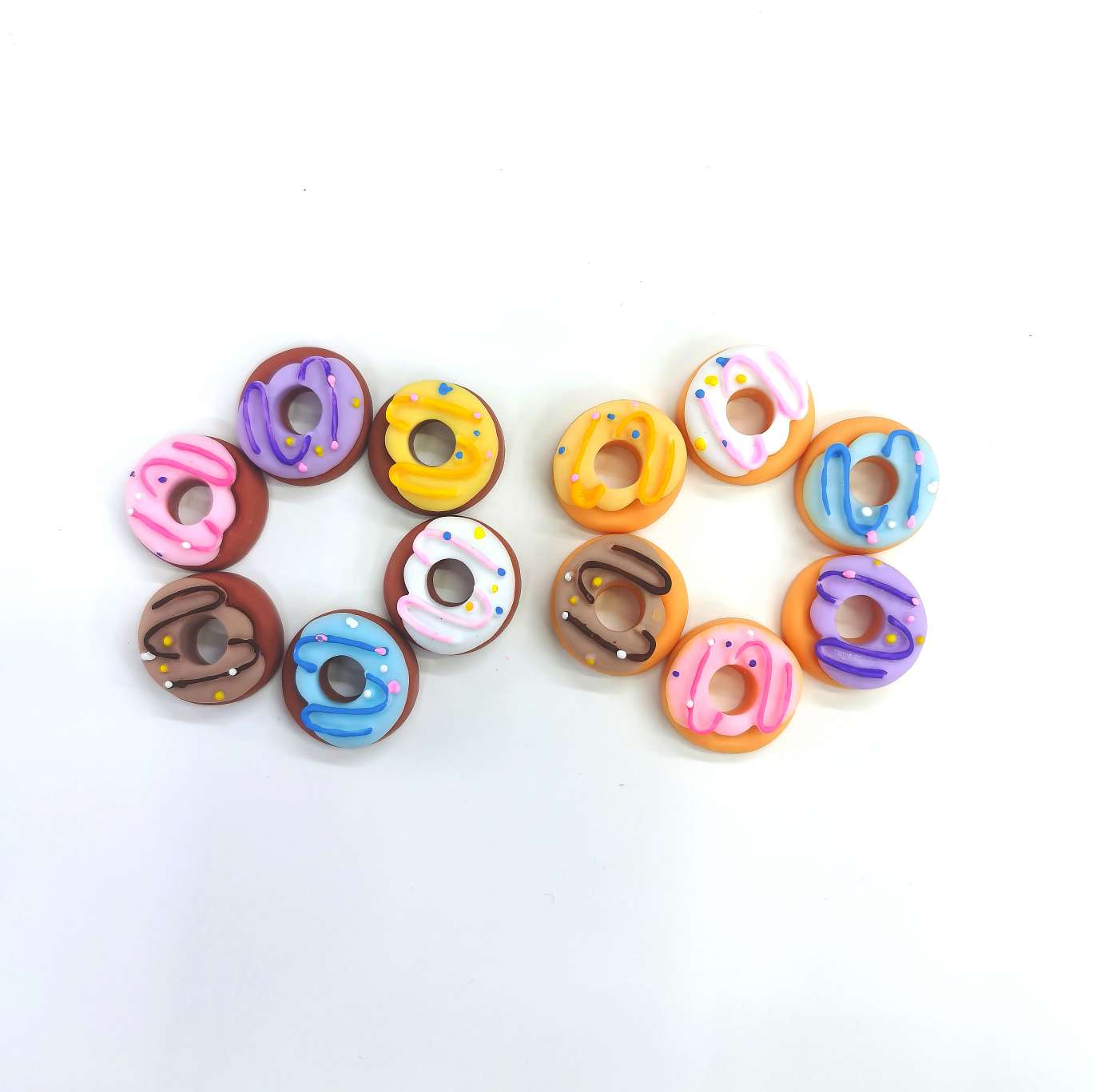 500 sets of supermarket and convenience store simulation bottles, food toys, mobile phones, refrigerators, stickers, fun decorations, DIY house play toys, pendants, cookies Specification image