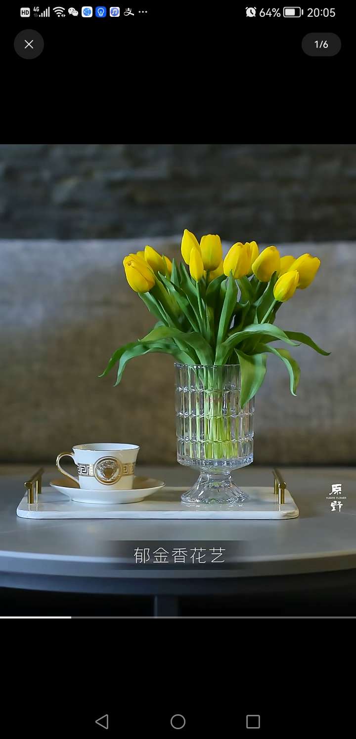 زهرة صابون واحدة مزخرفة بزهور مزيفة لعيد الحب Specification image