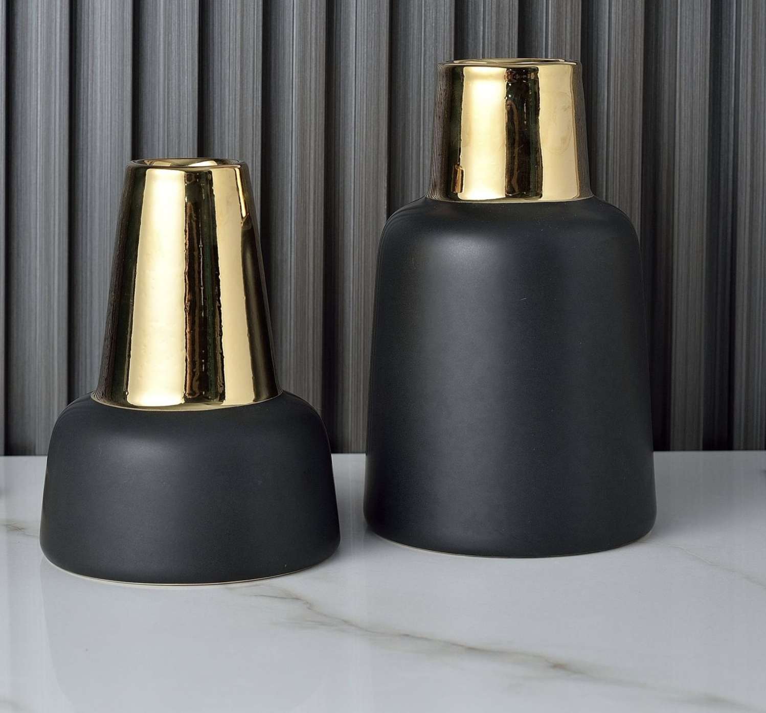 装饰花瓶实物图