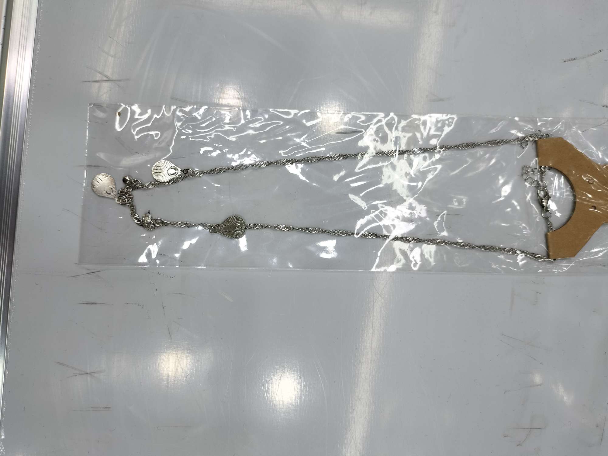 A 12-piece two-color classic, simple and very elegant Korean-style popular necklace