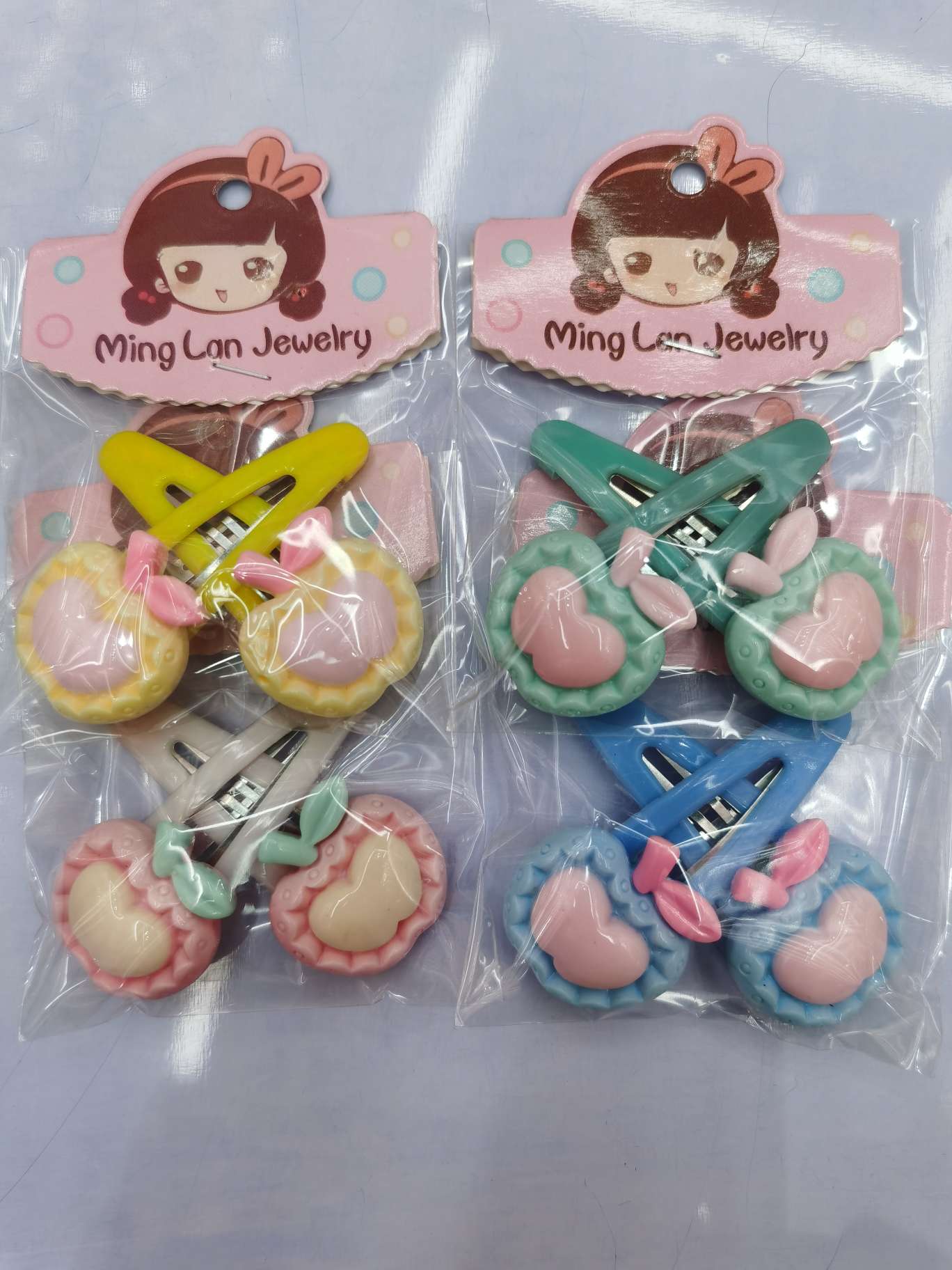 中号树脂五色一卡边上点苹果5公分夹子茗兰饰品