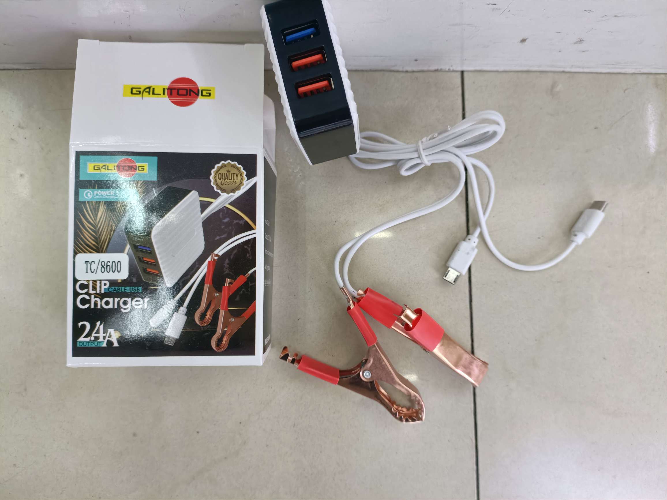 Square 3USB doble clip rojo para cargador de teléfono con clip de carga