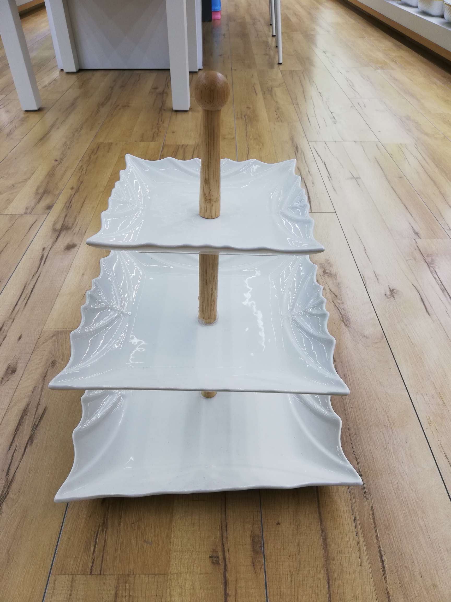 陶瓷盘/陶瓷串盘/蛋糕串盘细节图