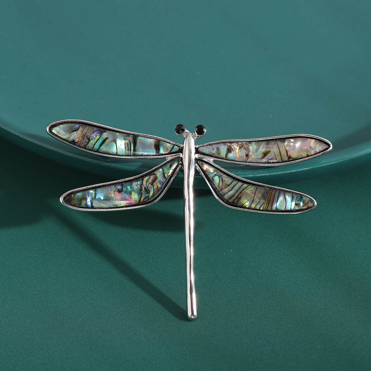 Factory direct sales, creative and light luxury new abalone, shell and dragonfly brooch, anti-glare details Picture