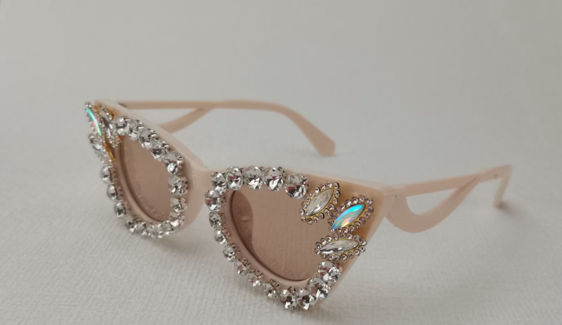 太阳镜/女士墨镜/镶钻产品图