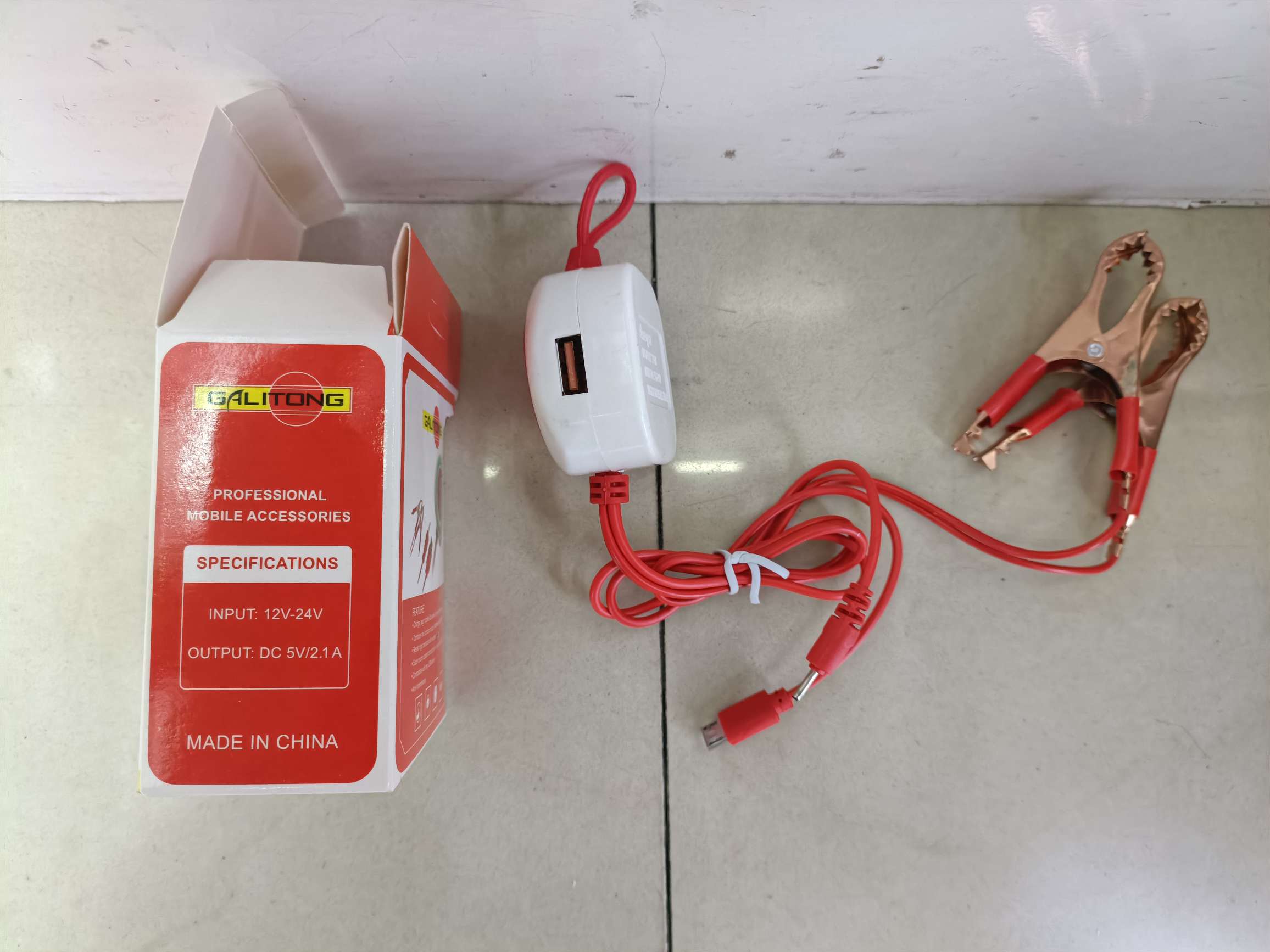 2USB side USB dual red clip charger details Picture