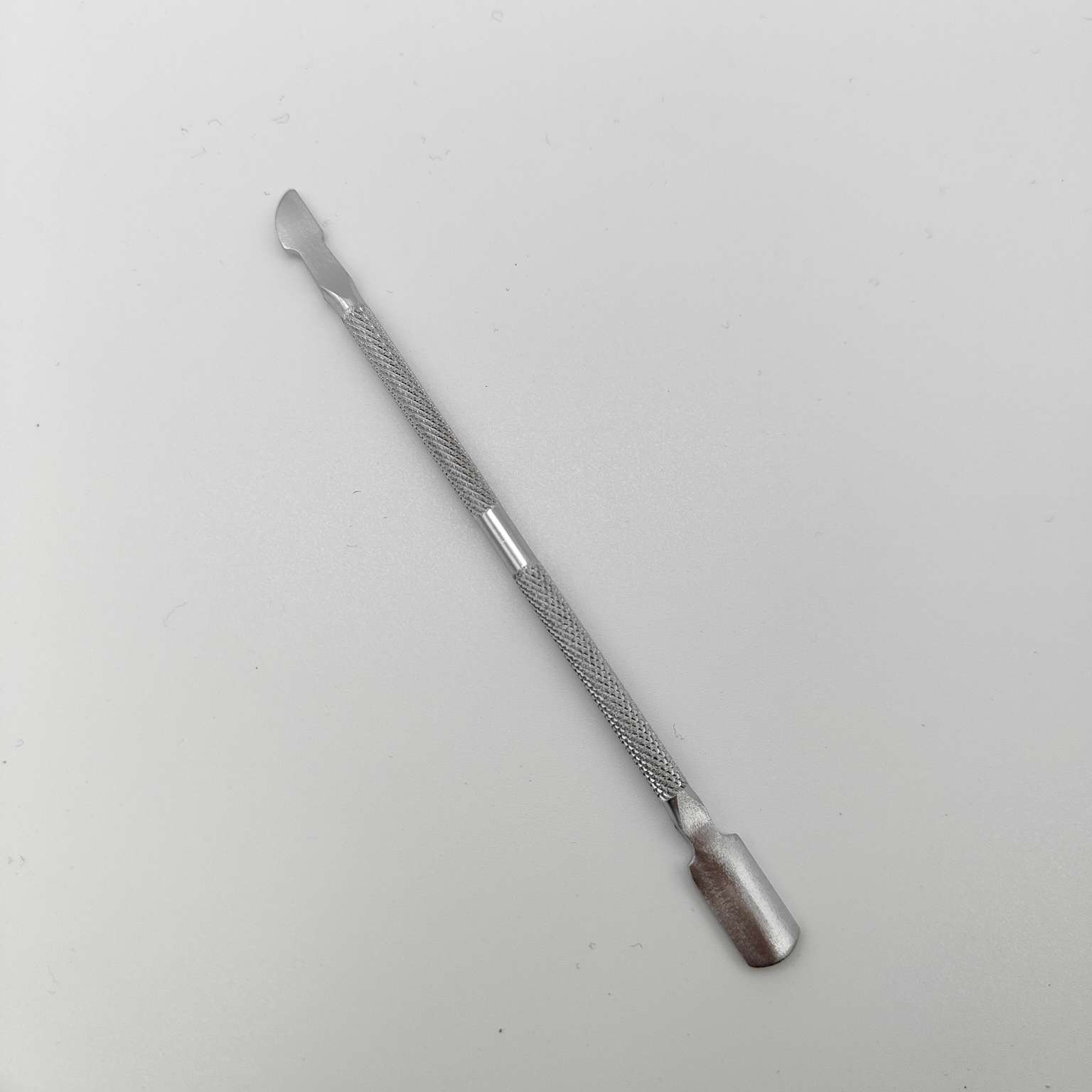 美甲工具/指甲推/死皮剪白底实物图