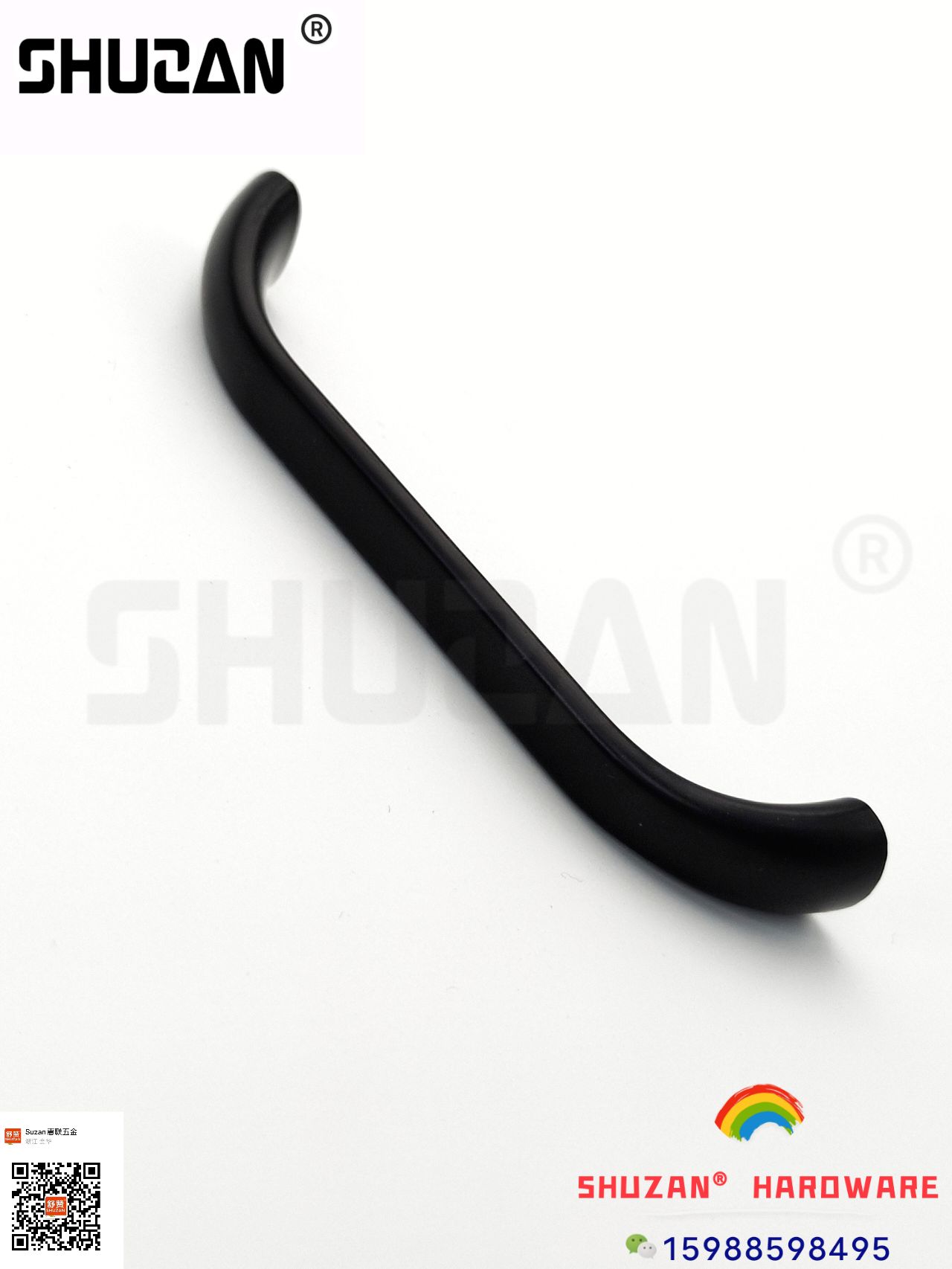 Shuzan hardware handles are black and have a smooth touch. Shuzan handles are of high specifications